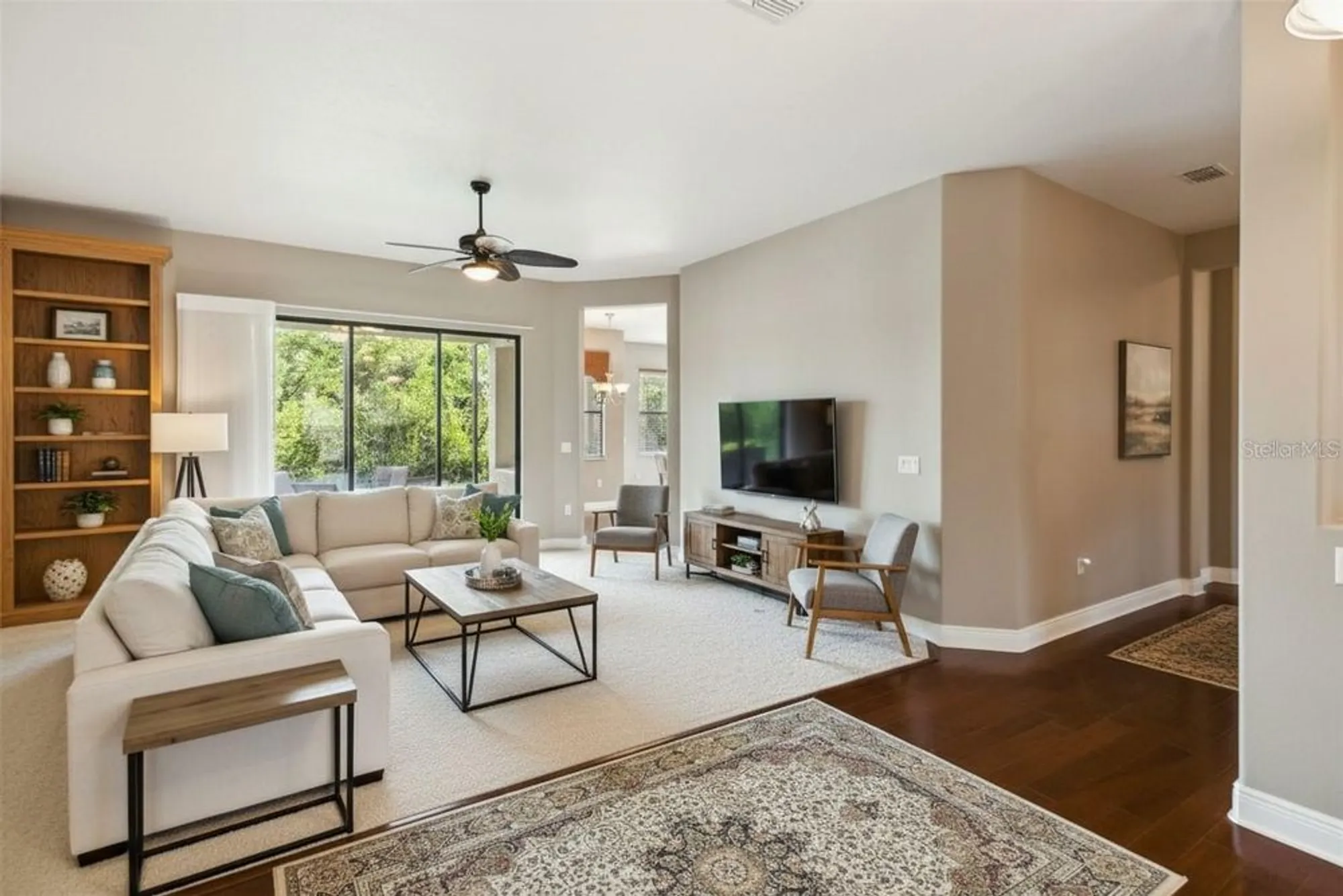 Property Slideshow image 7 of 57 | 313 santa barbara ln, Kissimmee, FL, 34759