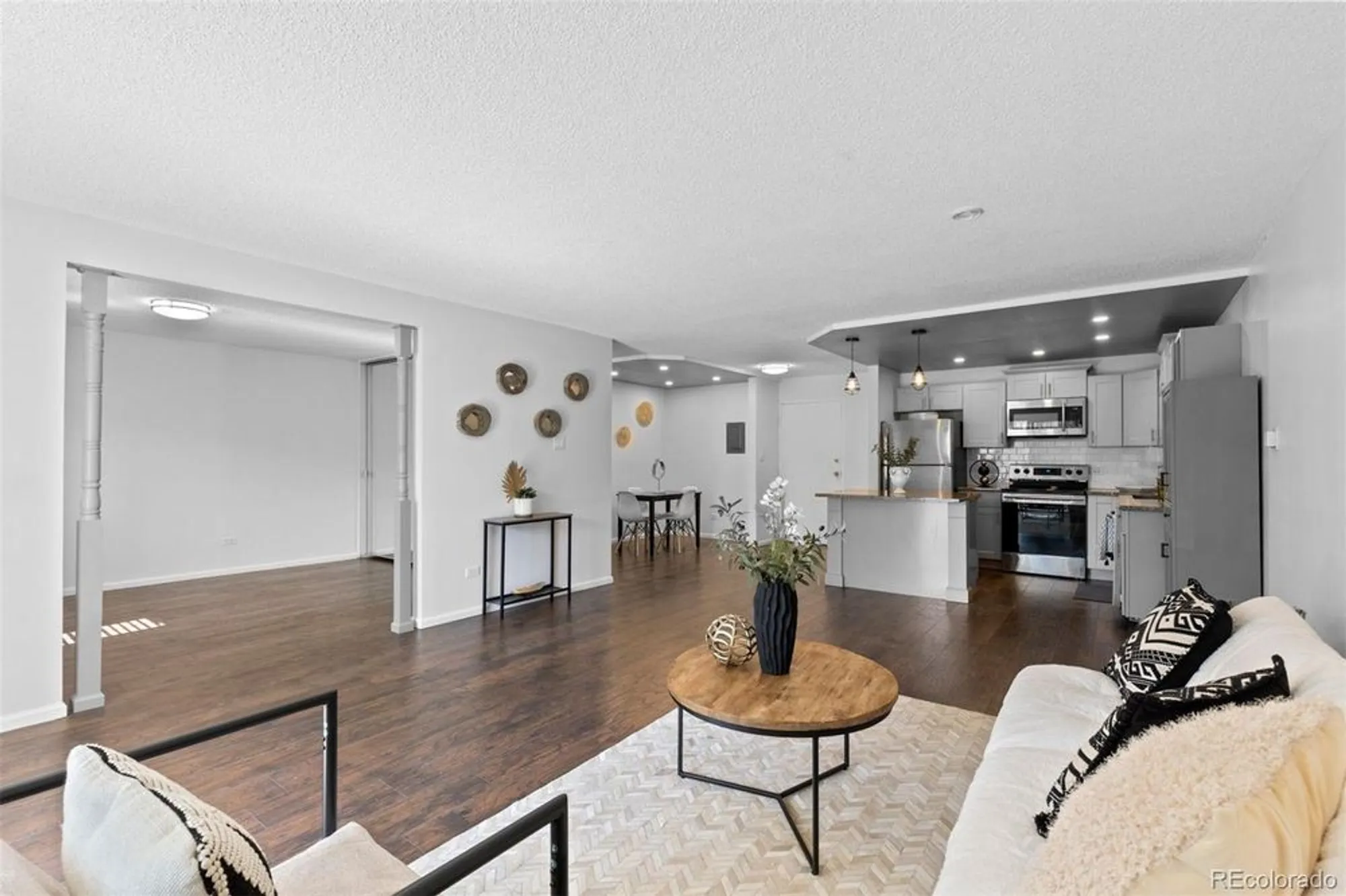 Property Slideshow image 13 of 40 | 610 s clinton st apt 10a, Denver, CO, 80247