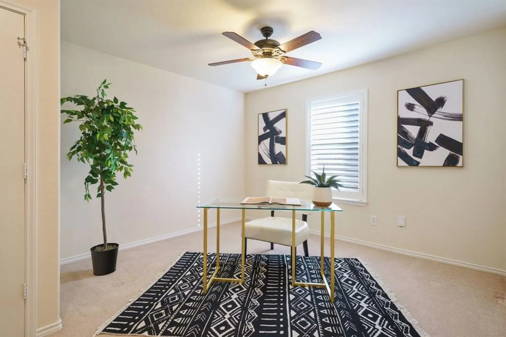 Property Slideshow image 14 of 33 | 7592 wiley ln, Frisco, TX, 75036