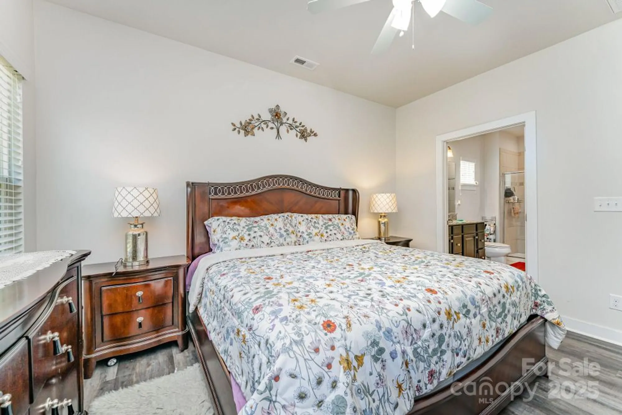 Property Slideshow image 14 of 24 | 10356 black locust ln, Charlotte, NC, 28215