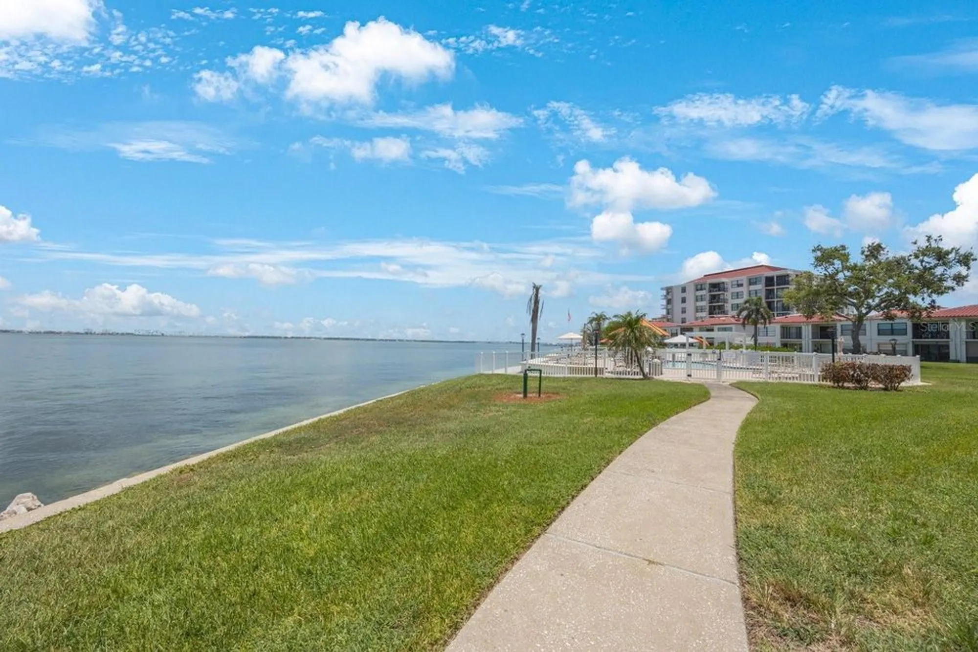 Property Slideshow image 32 of 37 | 6265 sun blvd apt 112, St Petersburg, FL, 33715