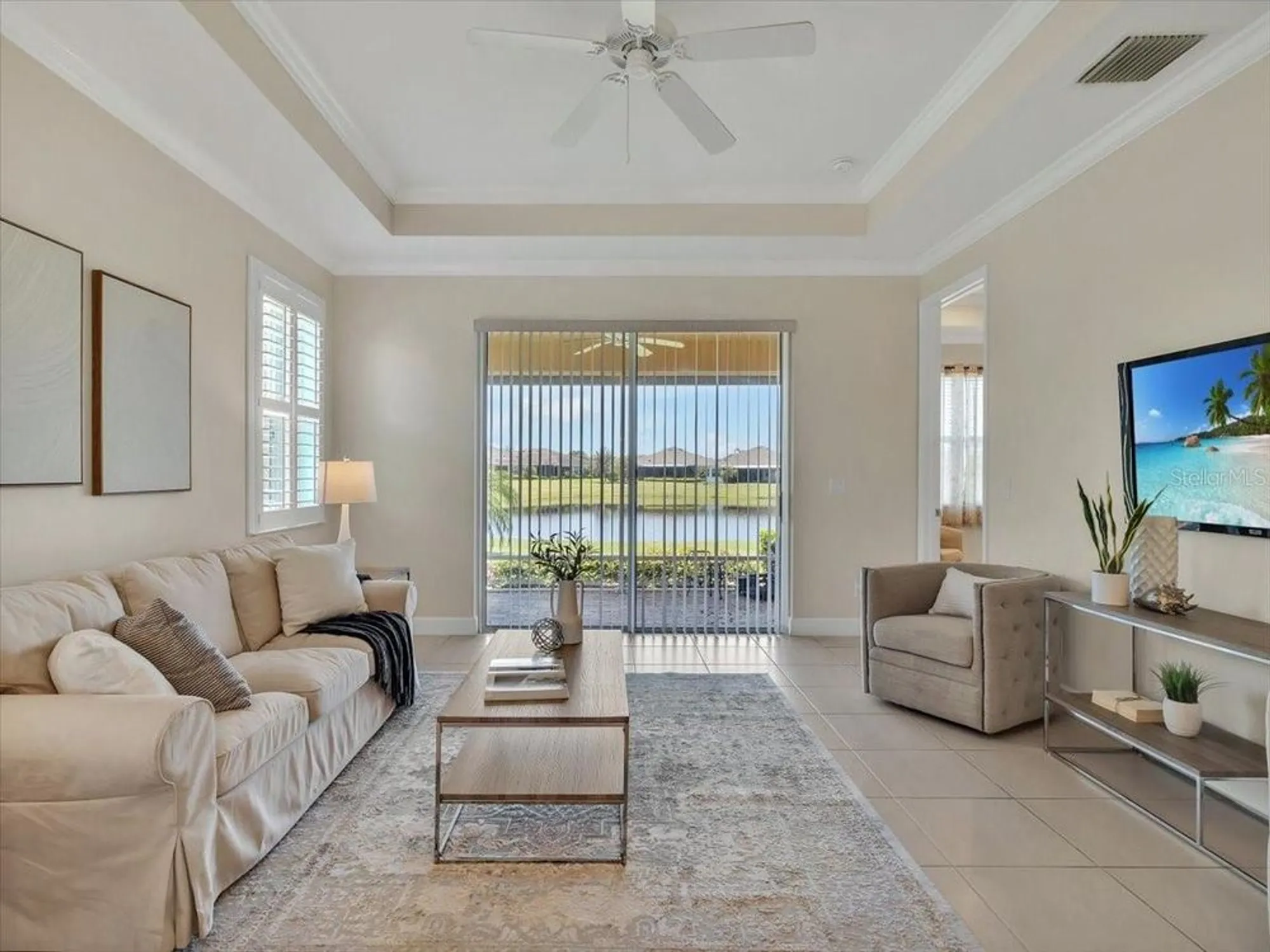 Property Slideshow image 16 of 52 | 635 chipper dr, Sun City Center, FL, 33573