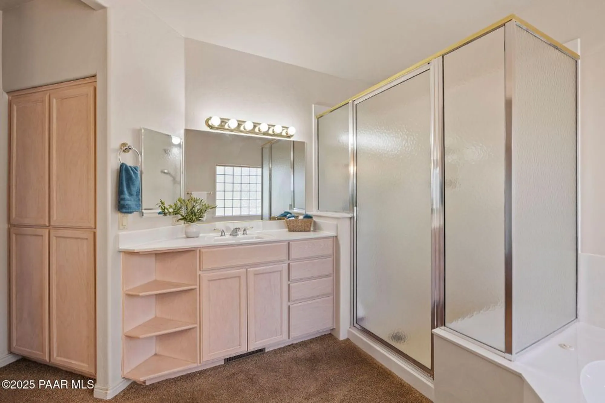 Property Slideshow image 19 of 46 | 1014 yavapai hills dr, Prescott, AZ, 86301