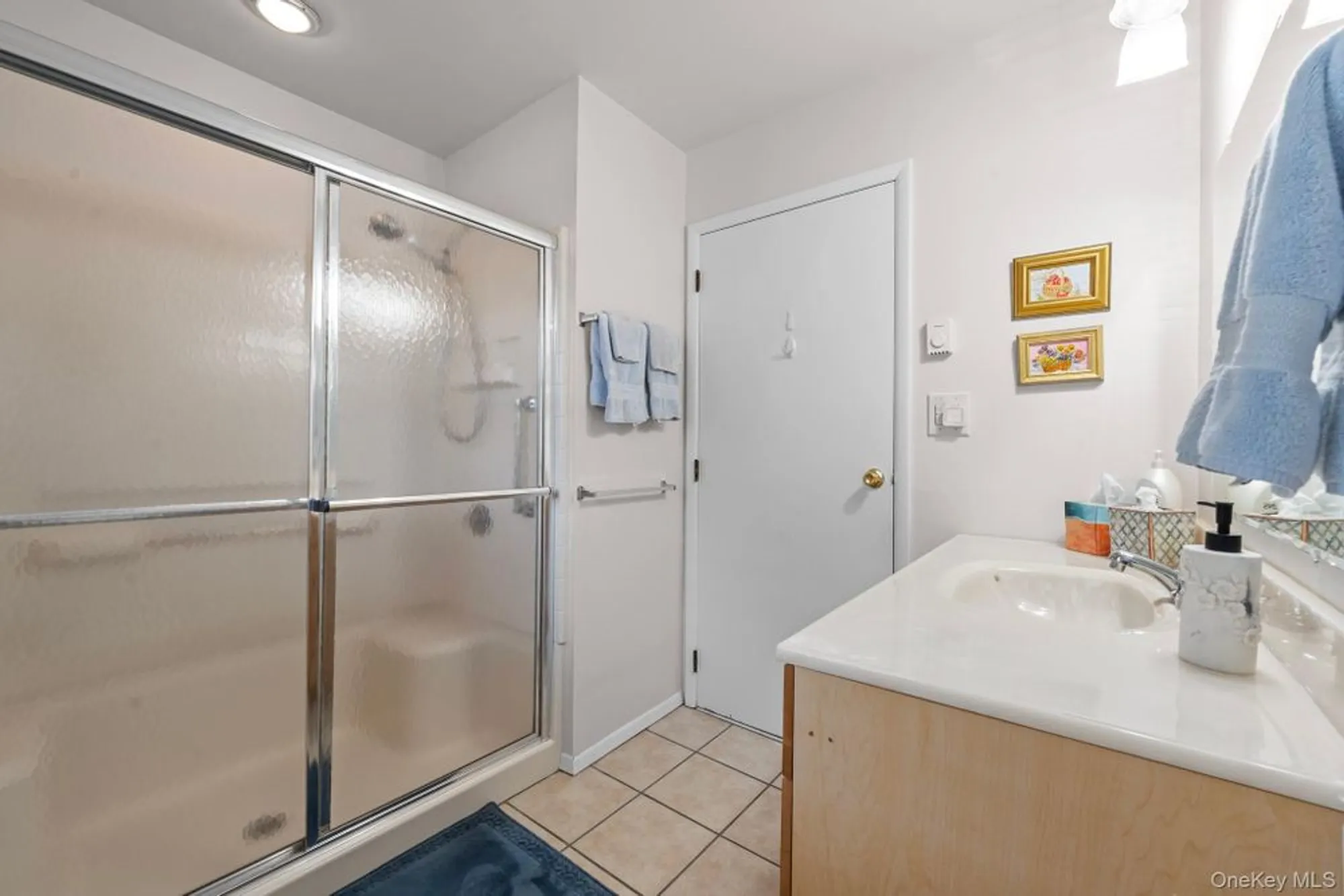 Property Slideshow image 18 of 25 | 46 trent ct c, Ridge, NY, 11961