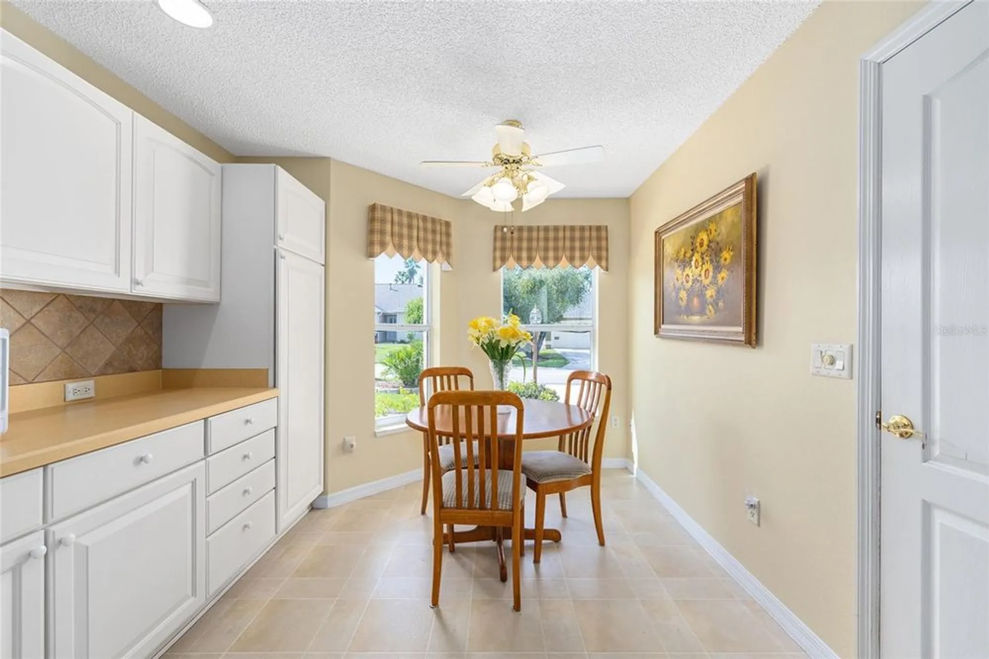 Property Slideshow image 12 of 47 | 8368 se 176th lawson loop, The Villages, FL, 32162