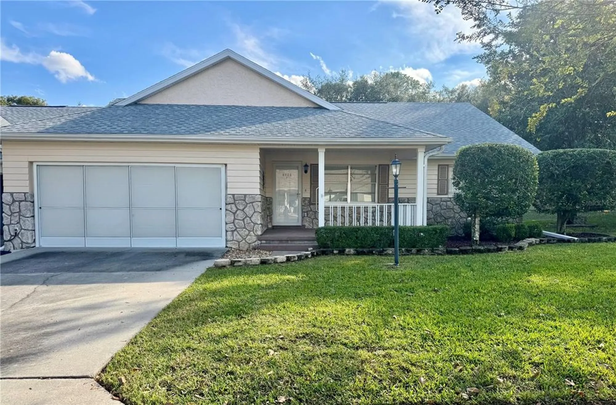 Property Slideshow image 1 of 28 | 8426 sw 92nd ln f, Ocala, FL, 34481