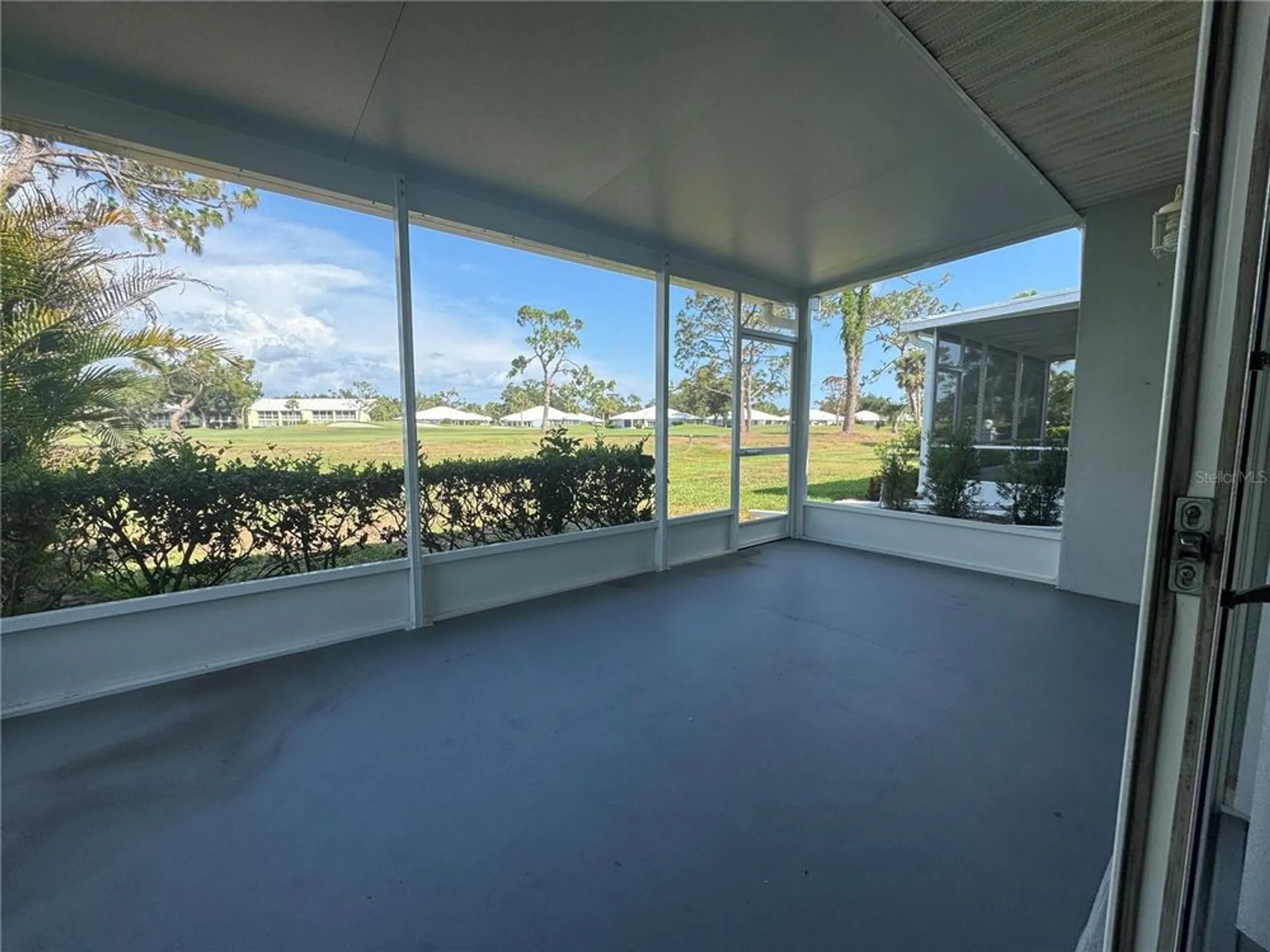 Property Slideshow image 25 of 39 | 266 cerromar way 55, Venice, FL, 34293