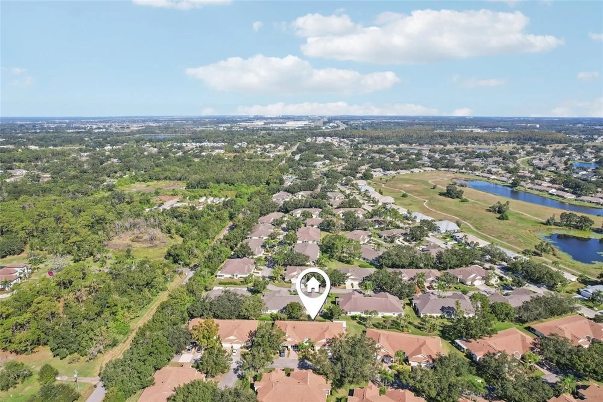 Property Slideshow image 34 of 57 | 2433 new haven cir, Sun City Center, FL, 33573