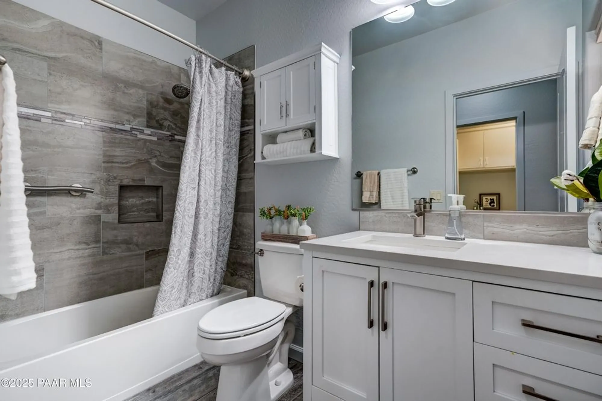 Property Slideshow image 18 of 32 | 7506 e roaring canyon rd, Prescott Valley, AZ, 86315