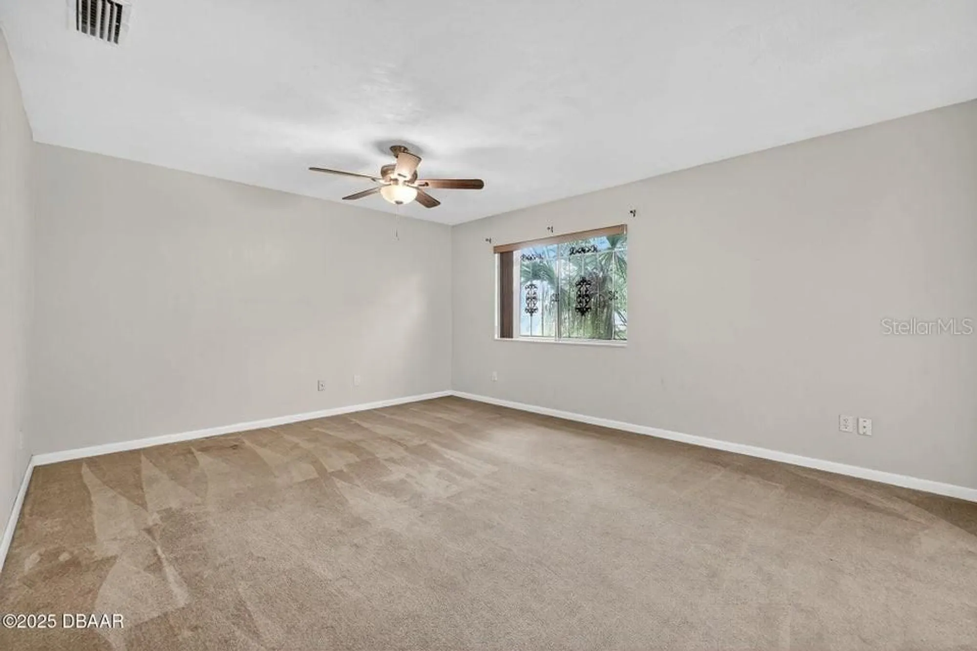 Property Slideshow image 15 of 43 | 236 gull dr, Daytona Beach, FL, 32119
