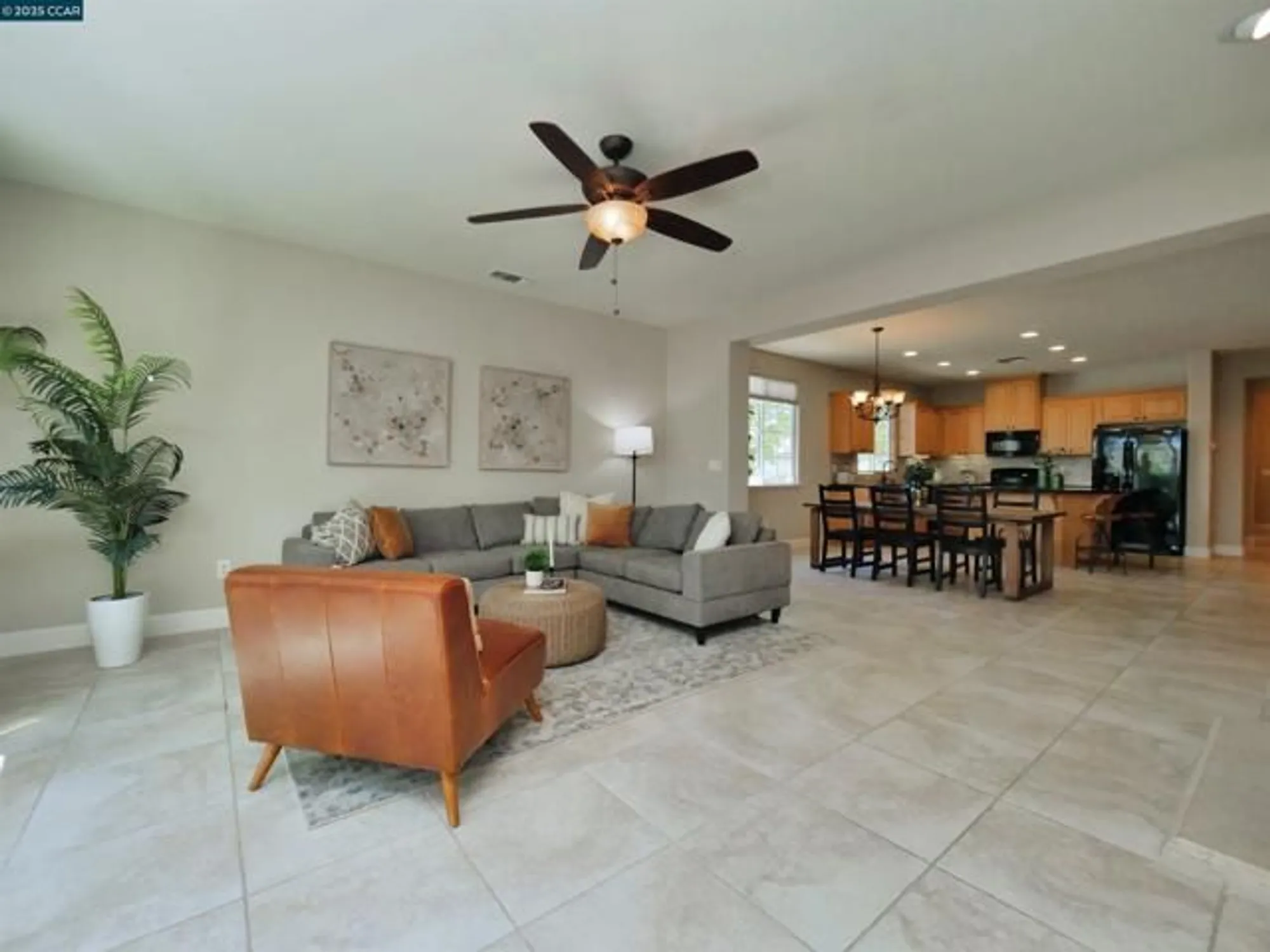 Property Slideshow image 32 of 60 | 335 suez canal ln, Sacramento, CA, 95834