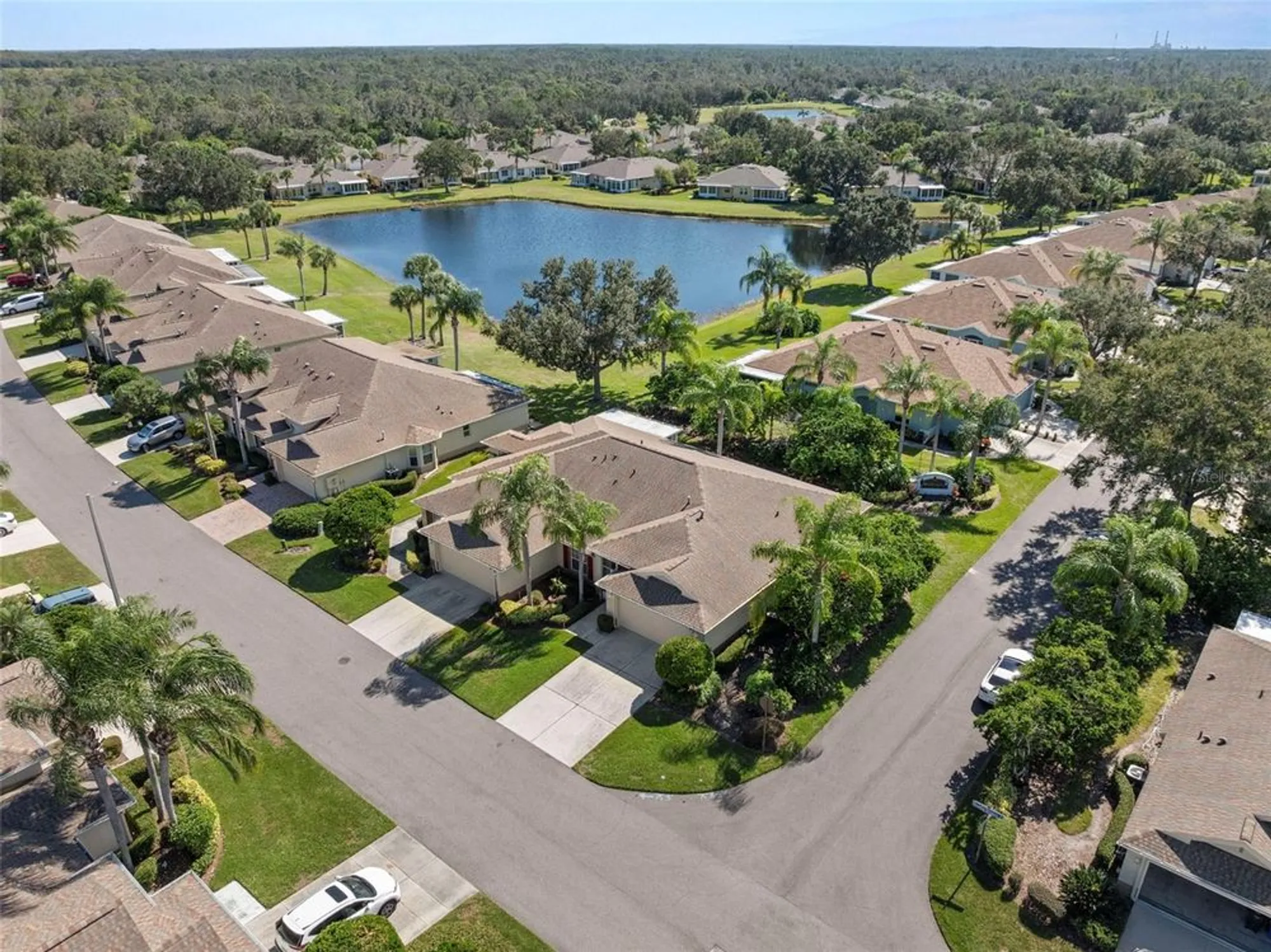 Property Slideshow image 11 of 41 | 1927 acadia greens dr, Sun City Center, FL, 33573