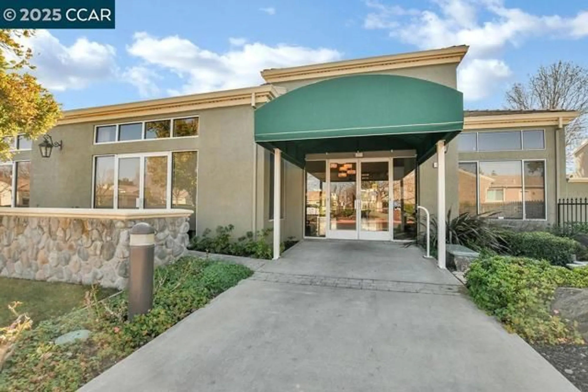 Property Slideshow image 29 of 39 | 1740 jubilee dr, Brentwood, CA, 94513