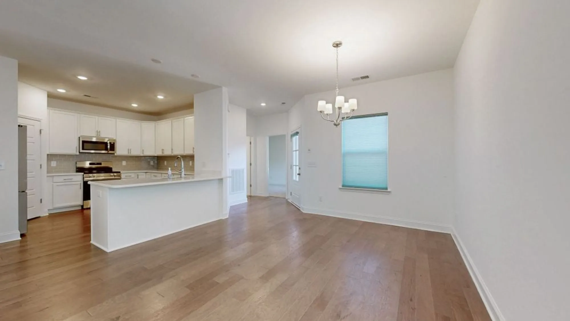 Property Slideshow image 13 of 47 | 1518 cedarbrooke ln, Lebanon, TN, 37090