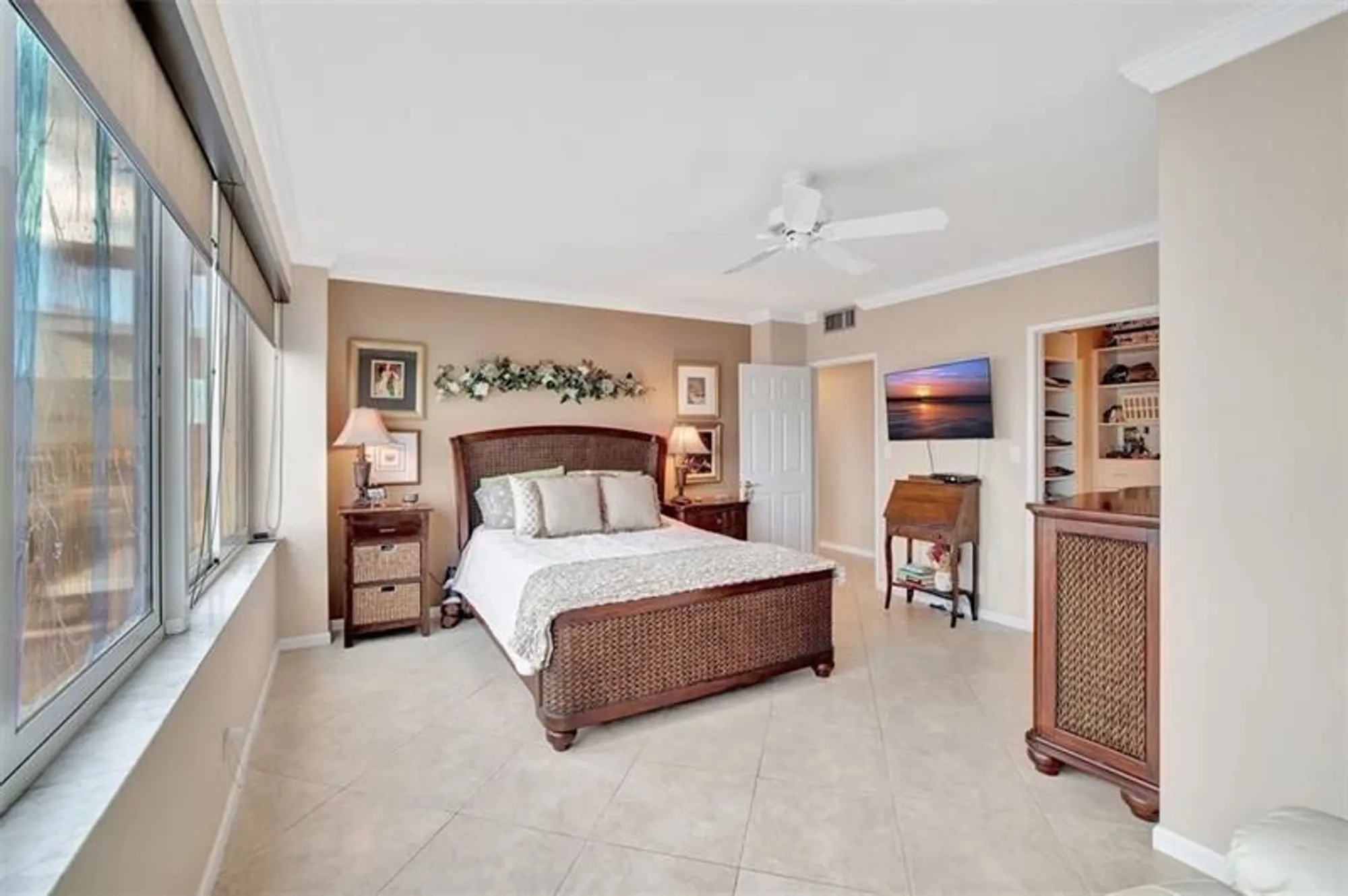 Property Slideshow image 16 of 29 | 3233 ne 34th st 505, Fort Lauderdale, FL, 33308