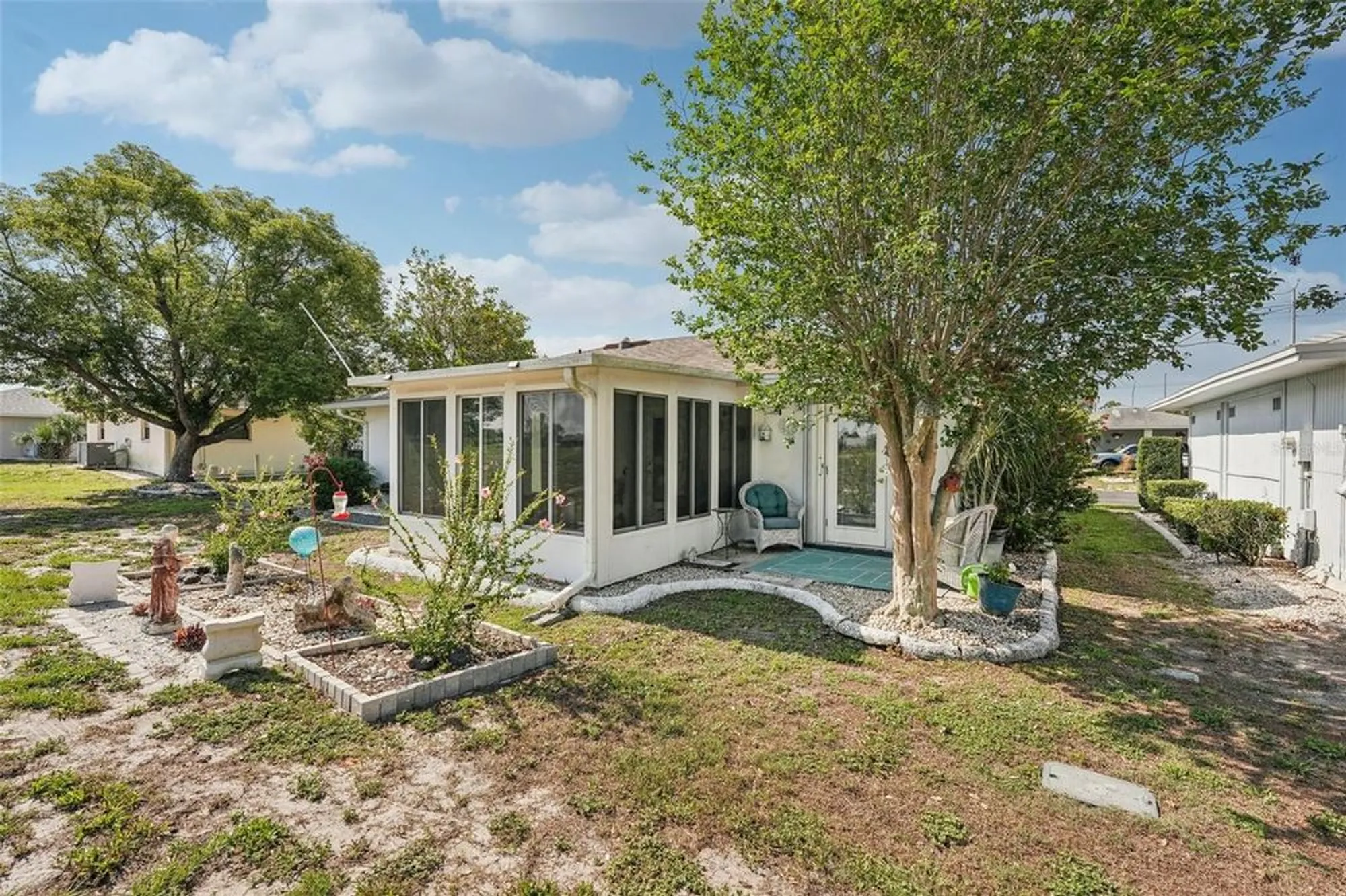 Property Slideshow image 26 of 27 | 708 rutgers pl, Sun City Center, FL, 33573