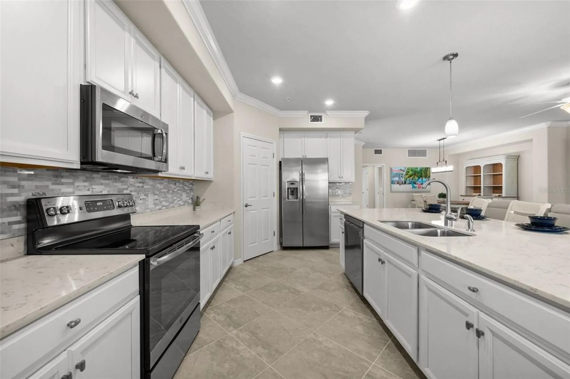 Property Slideshow image 12 of 46 | 17270 cherrywood ct 5904, Bonita Springs, FL, 34135