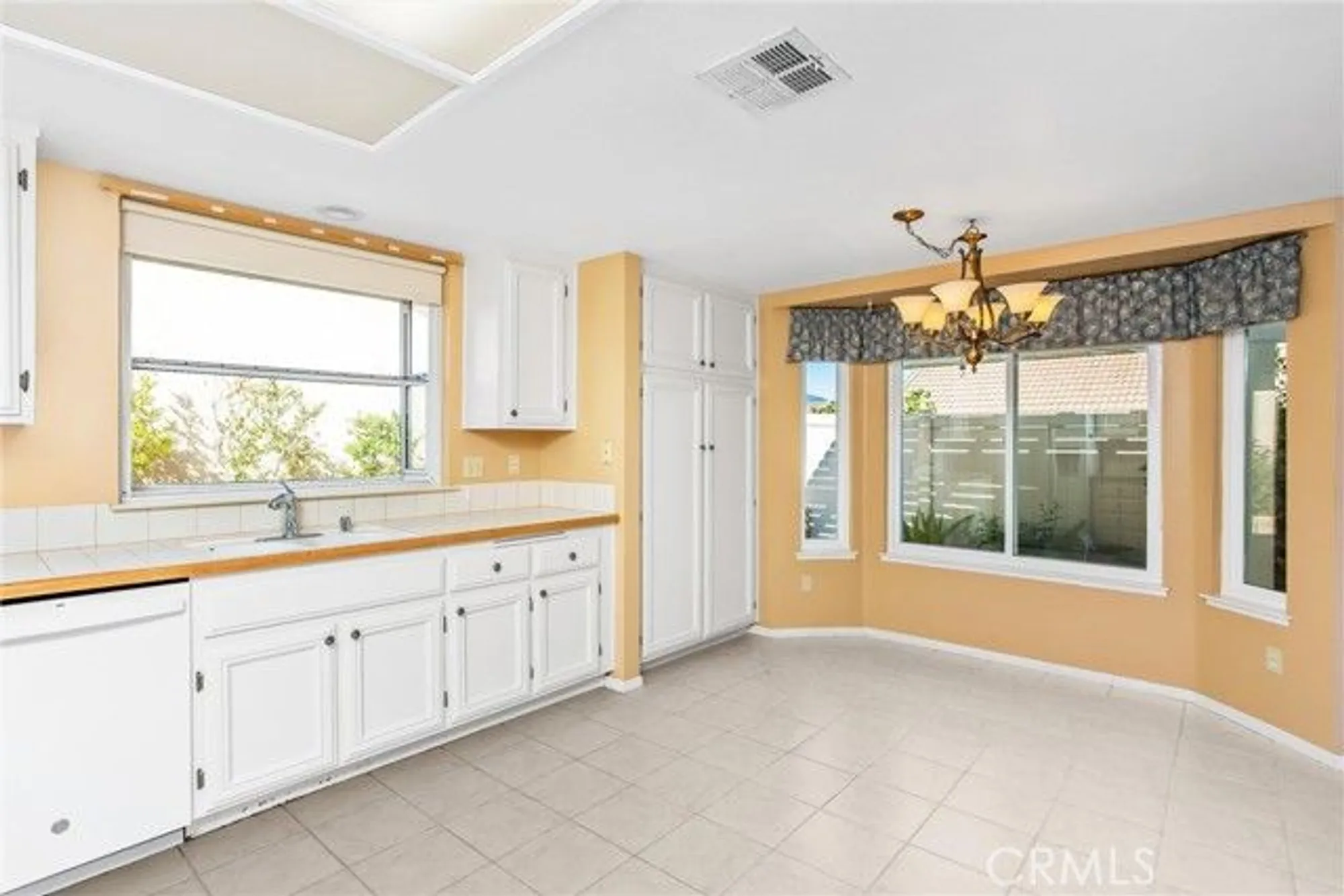 Property Slideshow image 15 of 28 | 738 amber sky st, Banning, CA, 92220