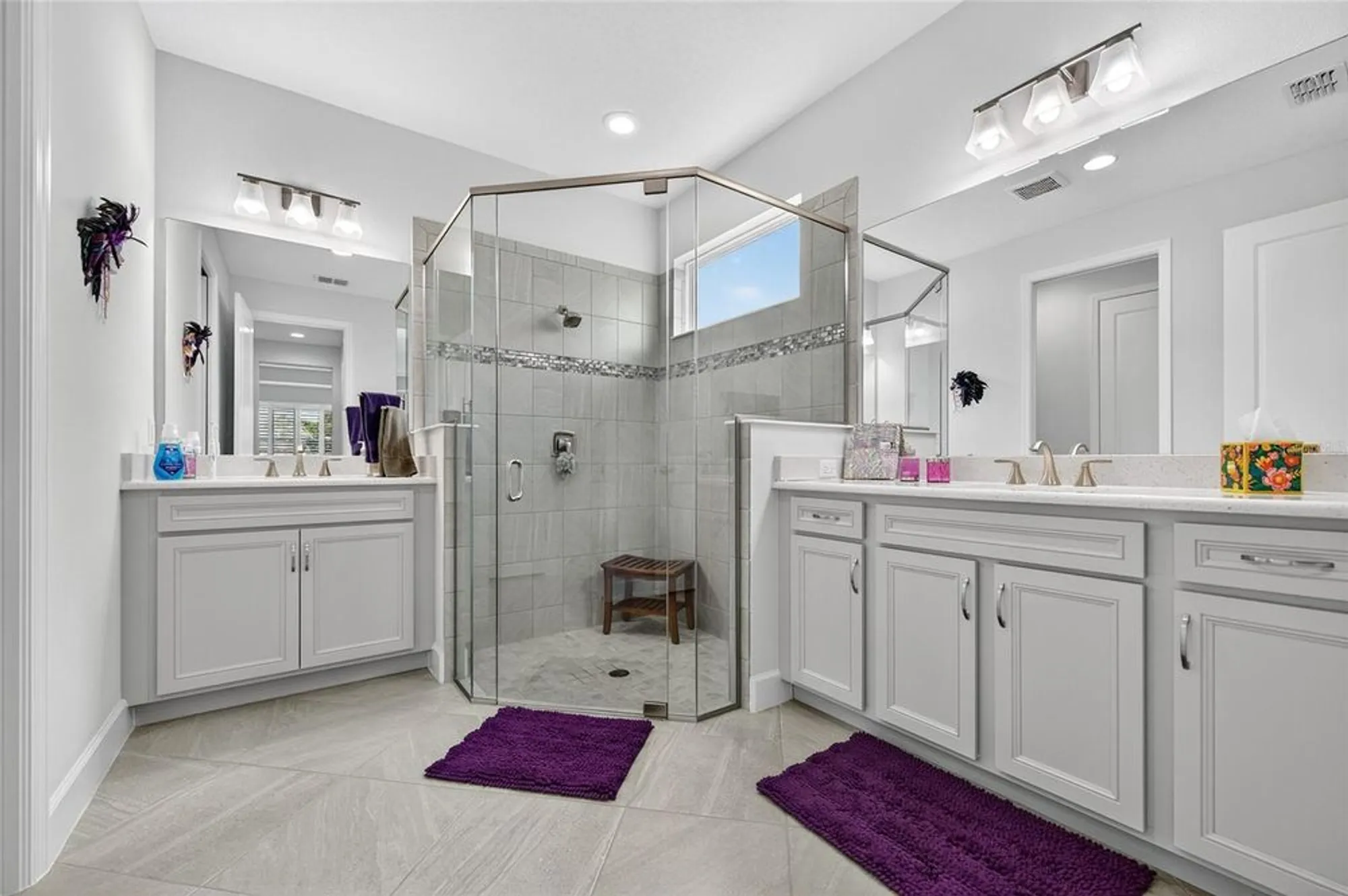 Property Slideshow image 15 of 31 | 253 compass rose dr, Daytona Beach, FL, 32124