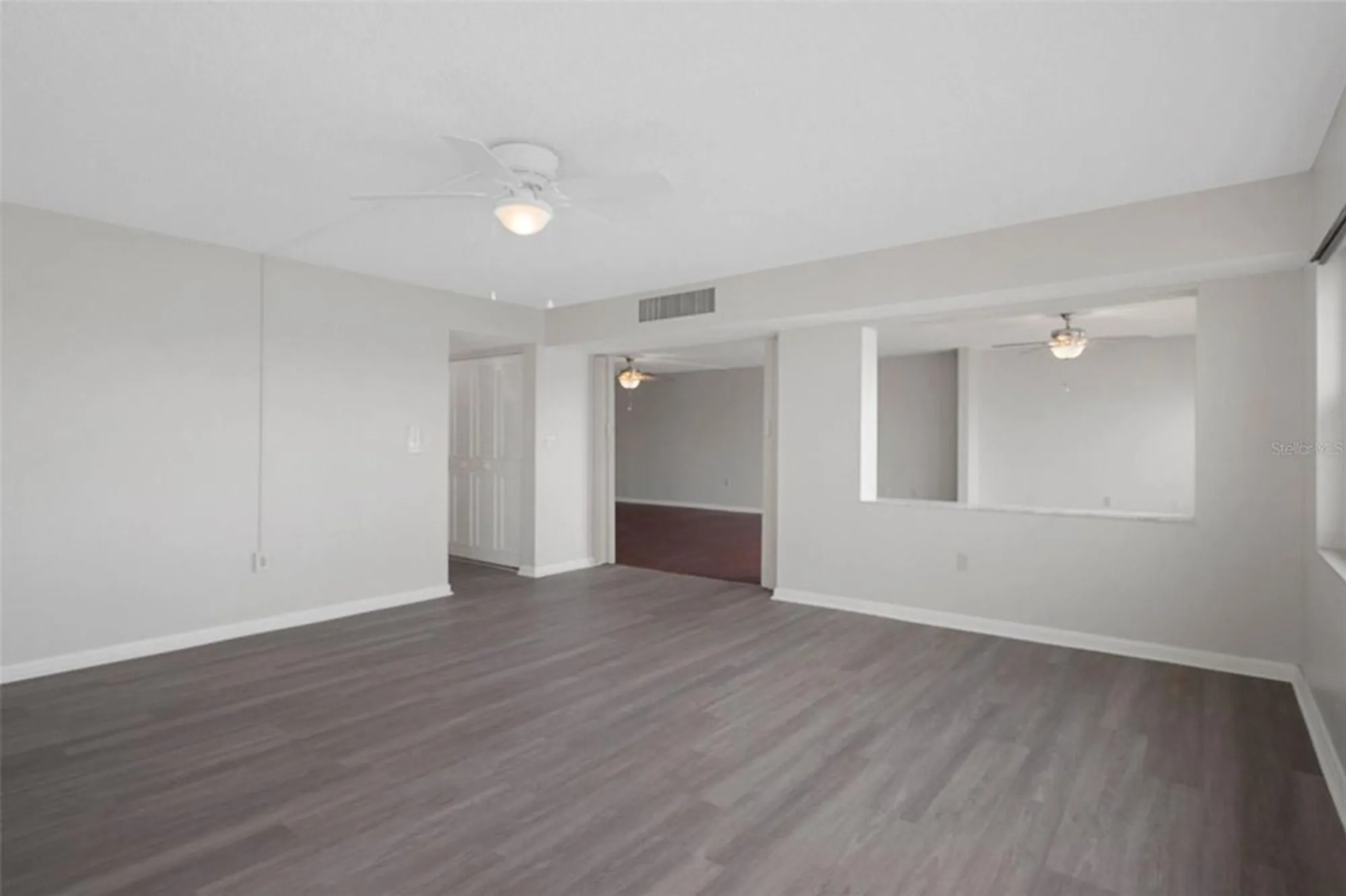 Property Slideshow image 13 of 49 | 5980 shore blvd 312, Gulfport, FL, 33707