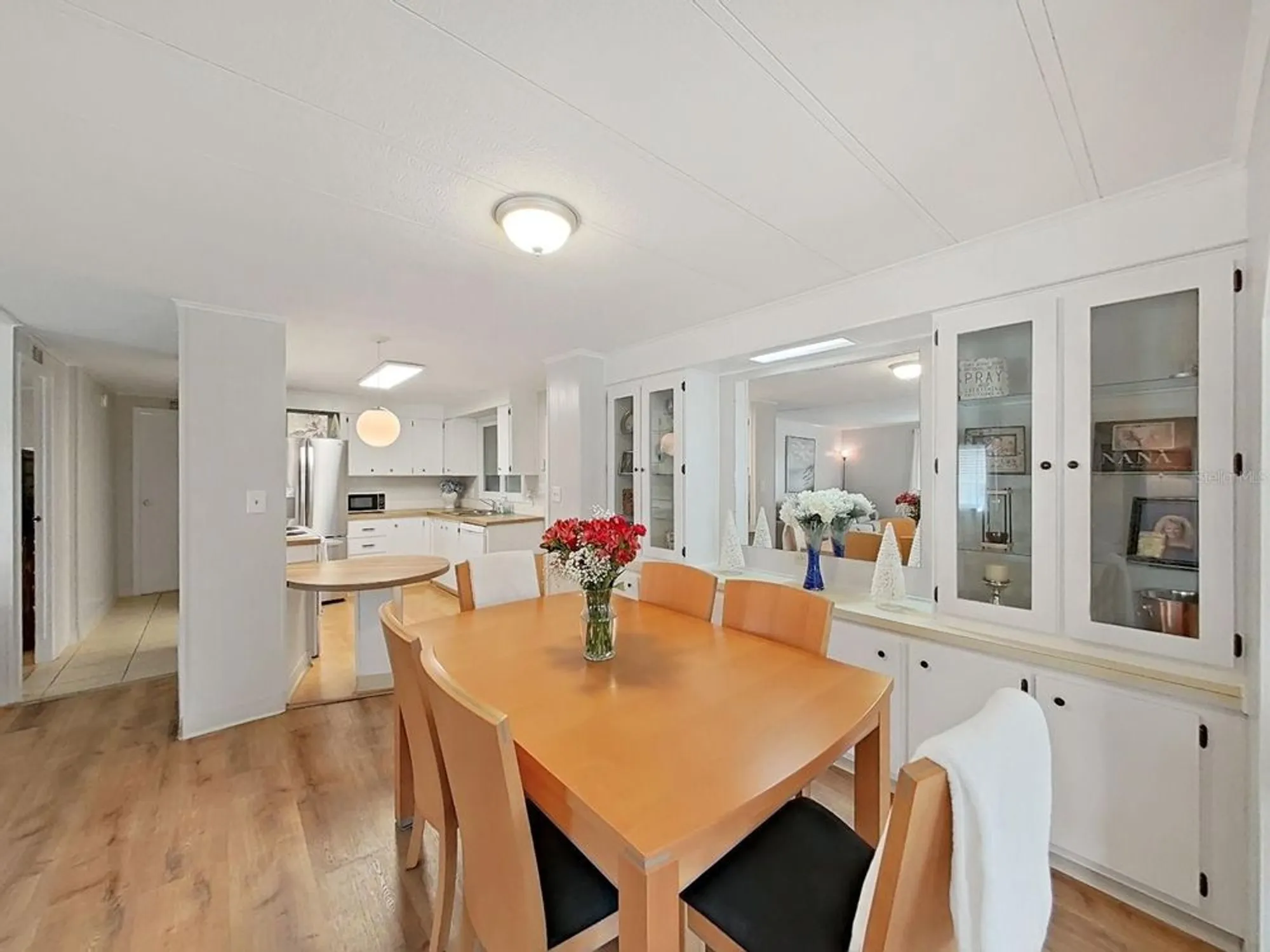 Property Slideshow image 17 of 45 | 4928 foxdale dr, Lakeland, FL, 33810