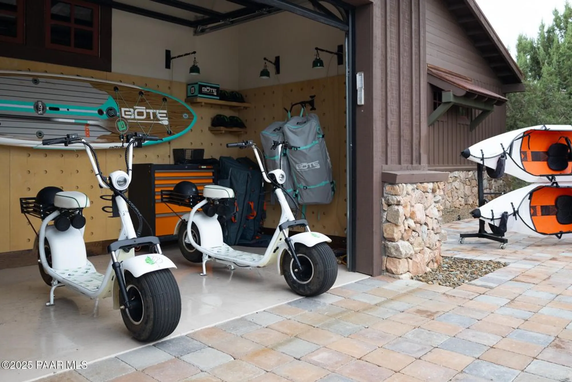 Property Slideshow image 78 of 83 | 5475 w three forks rd, Prescott, AZ, 86305