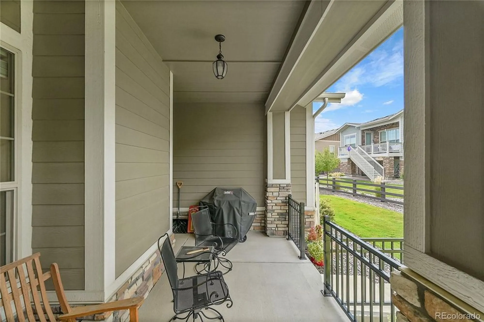 Property Slideshow image 32 of 40 | 22680 e eads cir, Aurora, CO, 80016