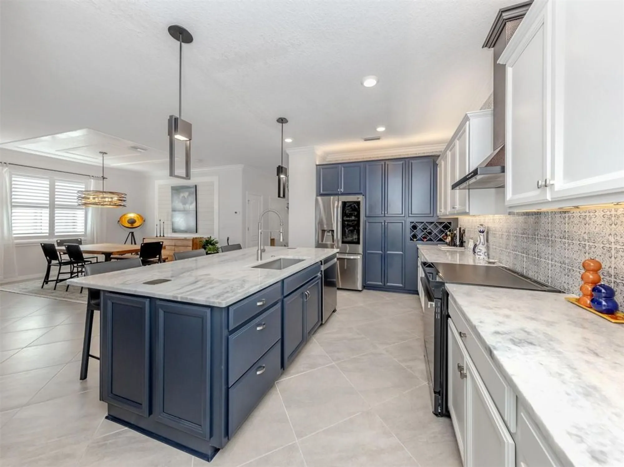 Property Slideshow image 5 of 99 | 10132 colubrina dr, Venice, FL, 34293