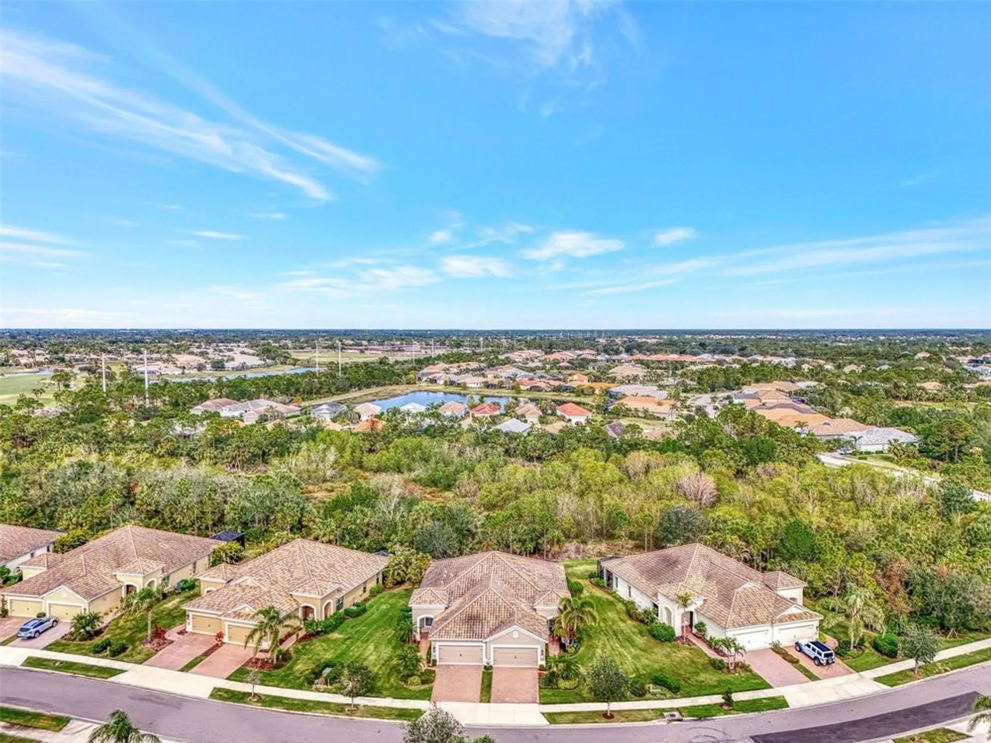 Property Slideshow image 4 of 93 | 11409 okaloosa dr, Venice, FL, 34293