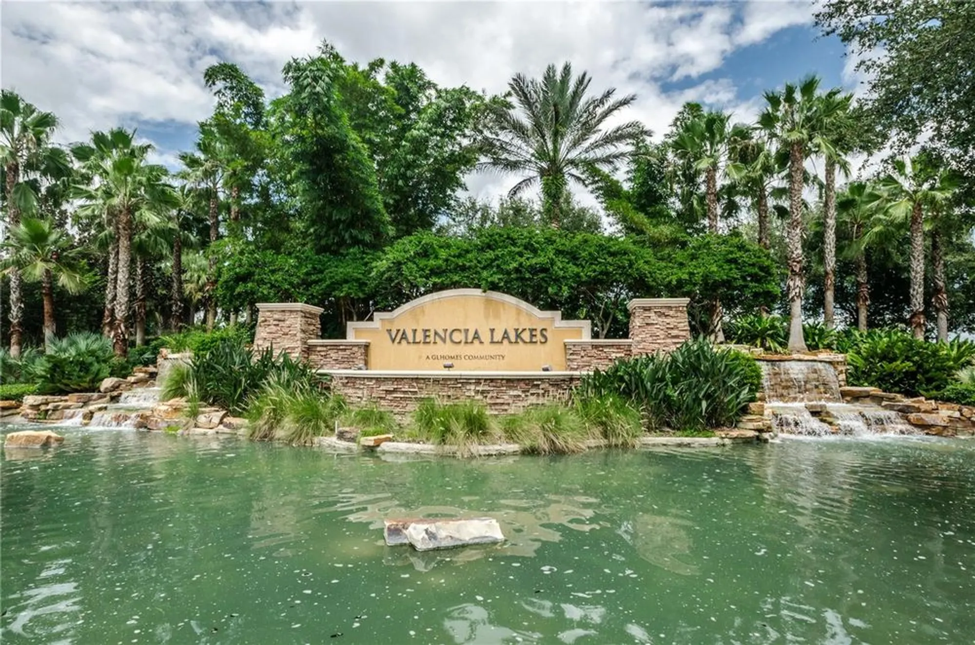 Property Slideshow image 91 of 96 | 4918 sandy brook cir, Wimauma, FL, 33598