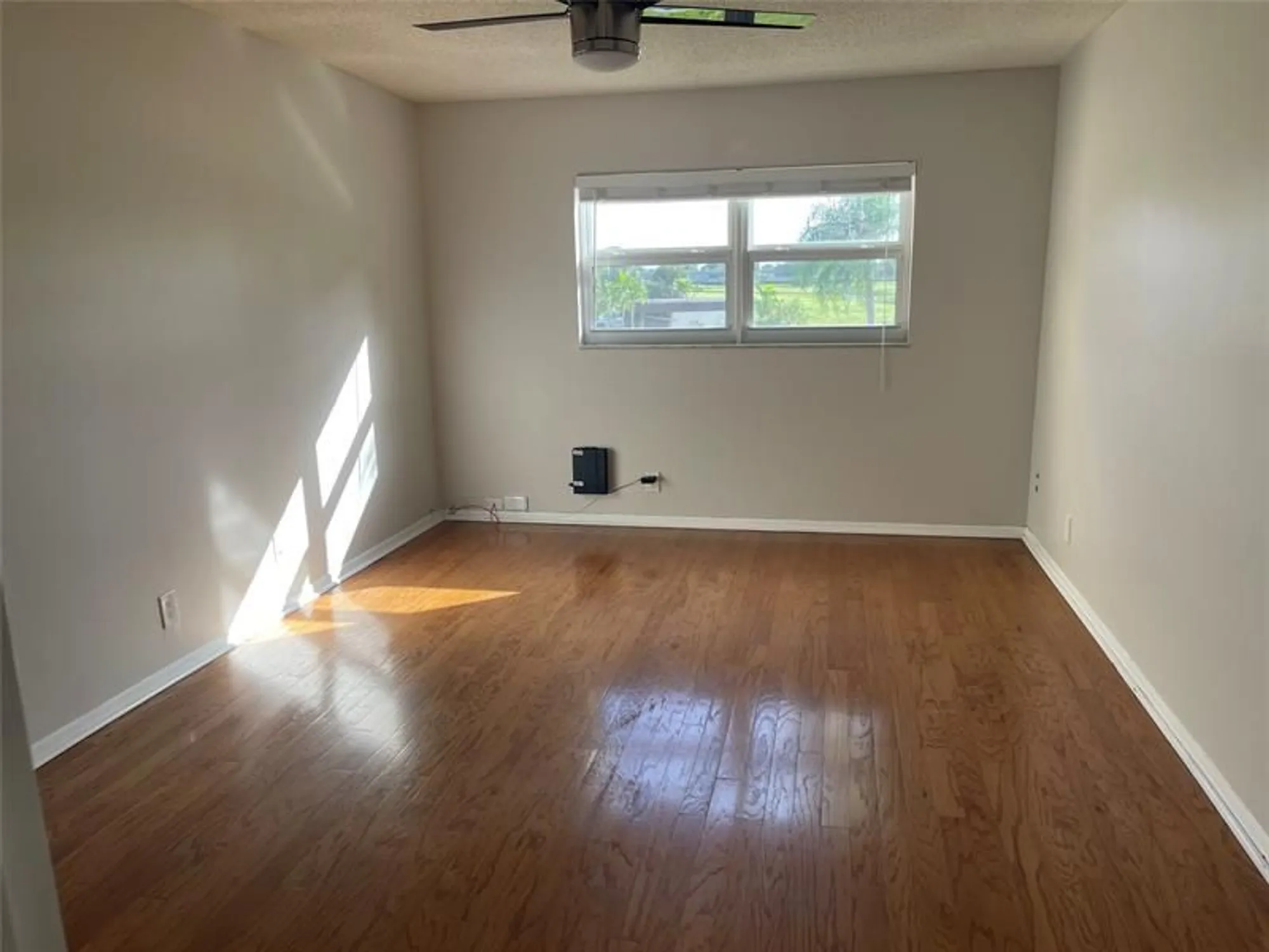 Property Slideshow image 8 of 57 | 1005 country club dr apt 205, Margate, FL, 33063