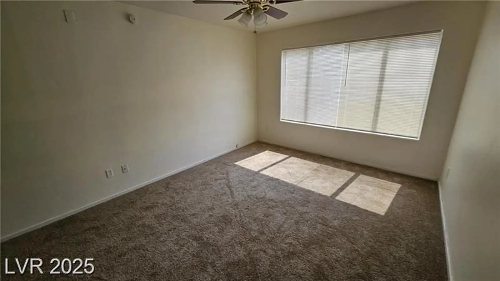 Property Slideshow image 20 of 41 | 3425 e russell rd 164, Las Vegas, NV, 89120