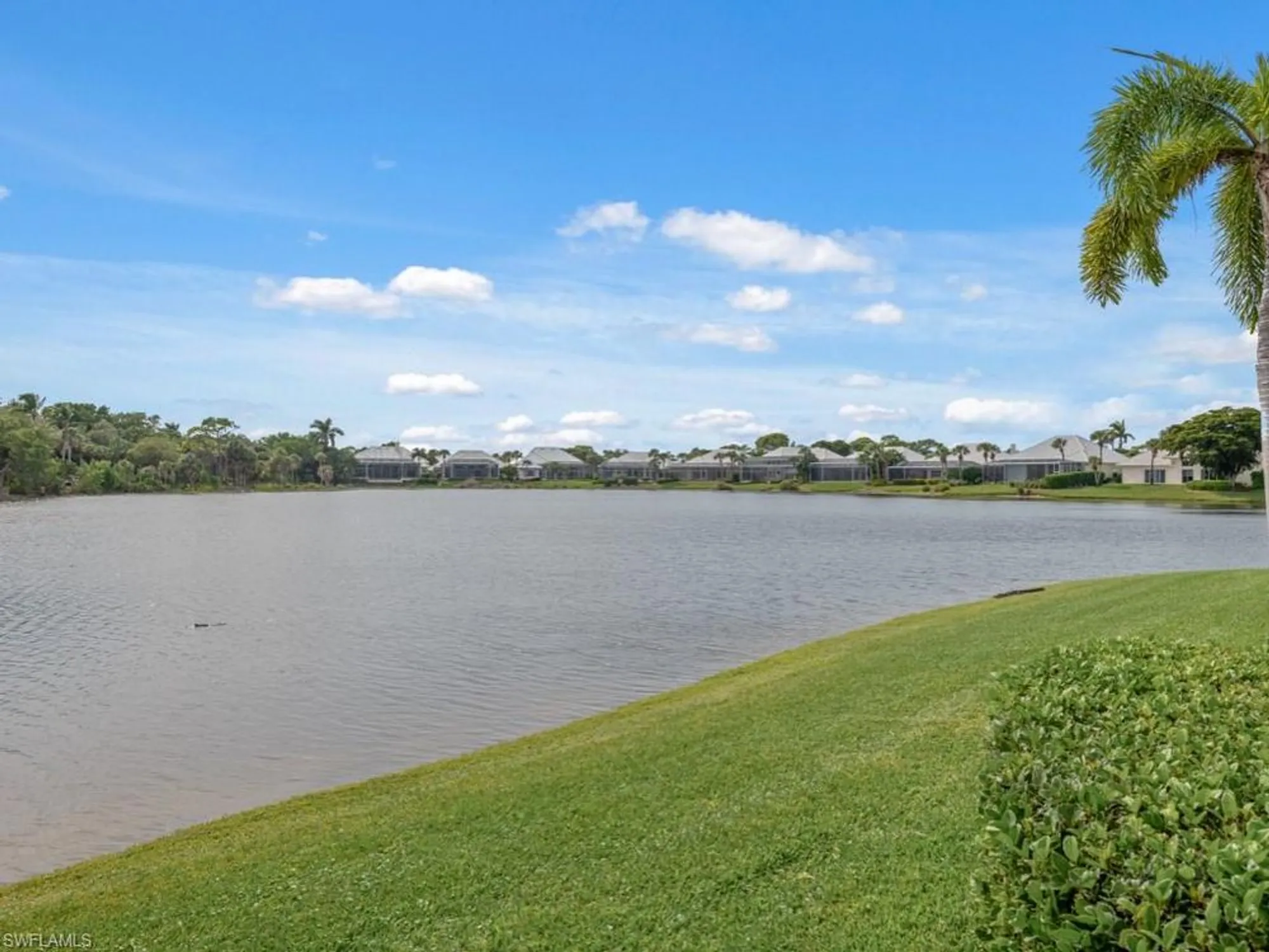 Property Slideshow image 16 of 30 | 4081 bayhead dr apt 102, Bonita Springs, FL, 34134