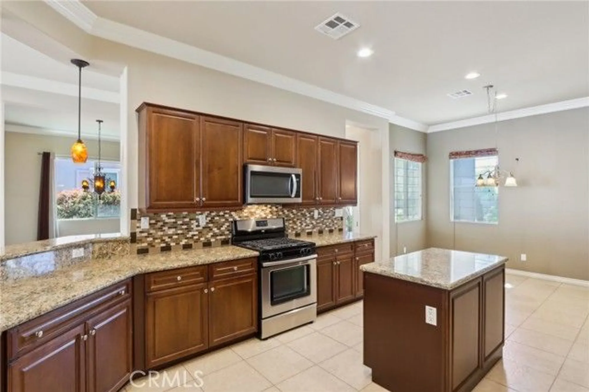 Property Slideshow image 8 of 71 | 5560 corte viejo, Hemet, CA, 92545