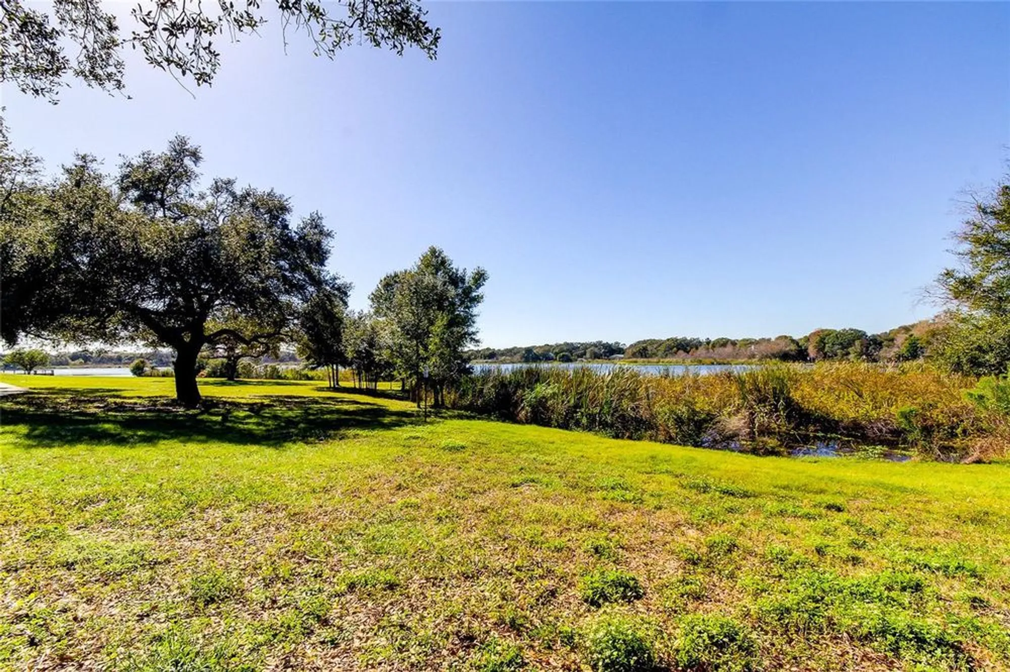 Property Slideshow image 61 of 61 | 2221 swedish dr apt 3, Clearwater, FL, 33763