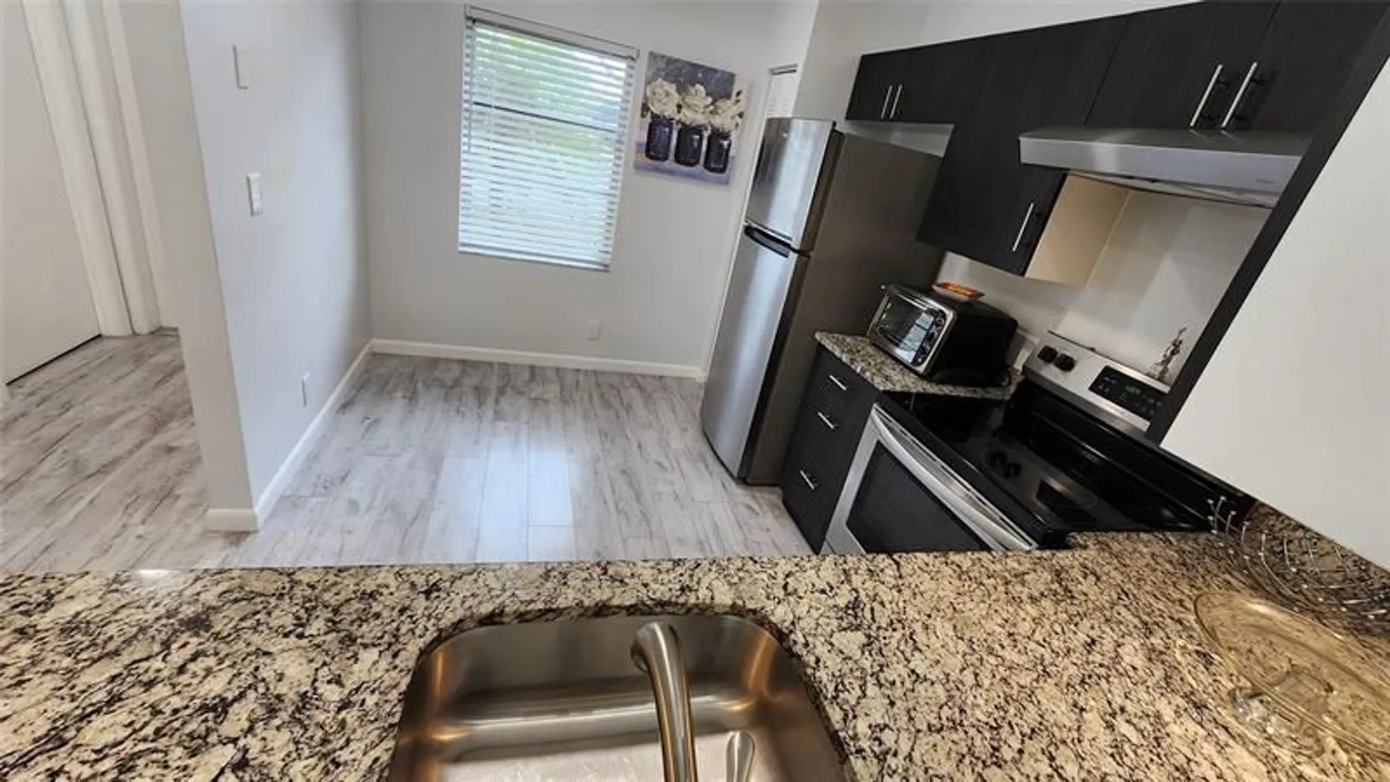 Property Slideshow image 6 of 22 | 18793 candlewick dr d, Boca Raton, FL, 33496