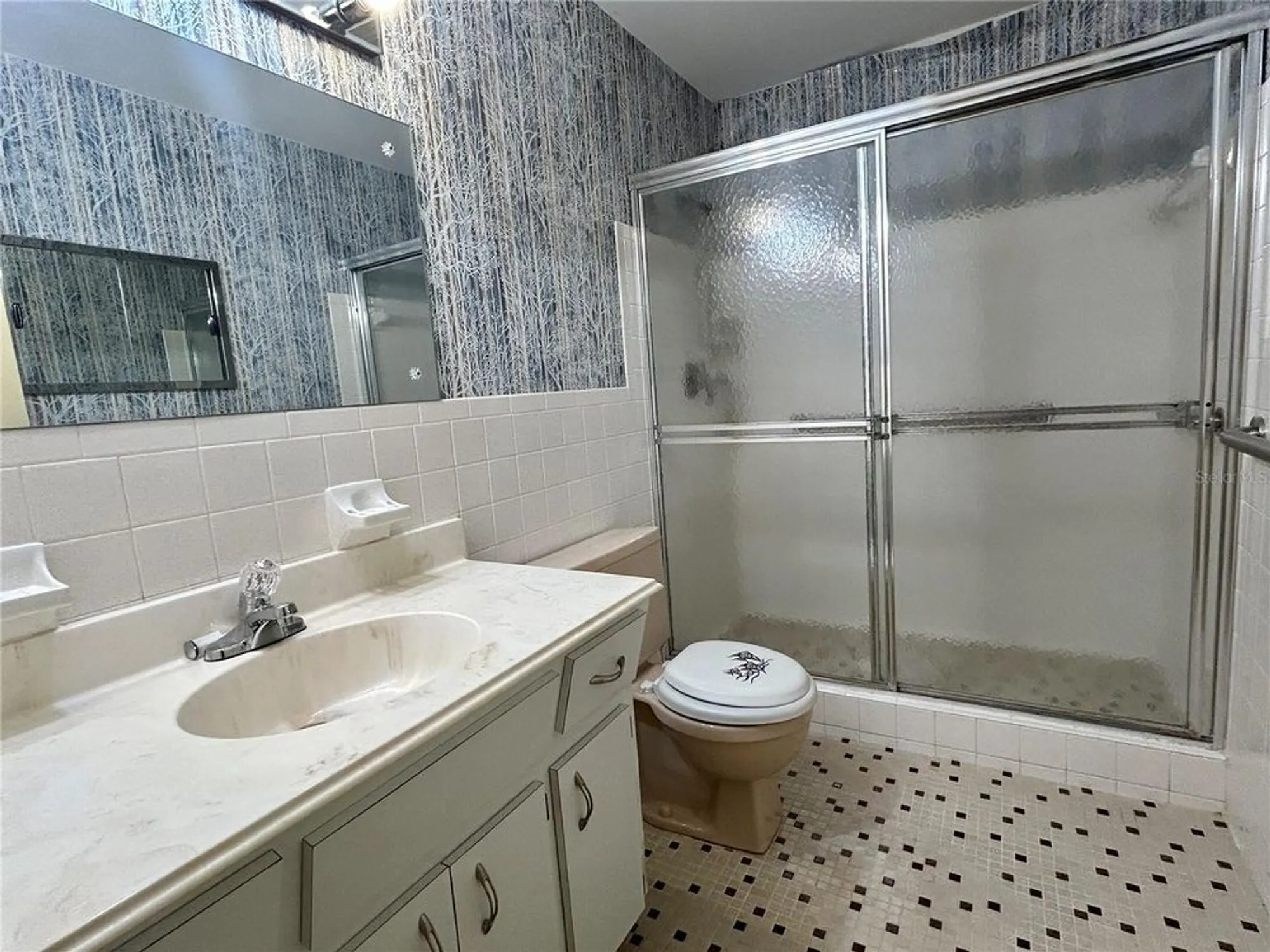 Property Slideshow image 26 of 57 | 2350 haitian dr 60, Clearwater, FL, 33763