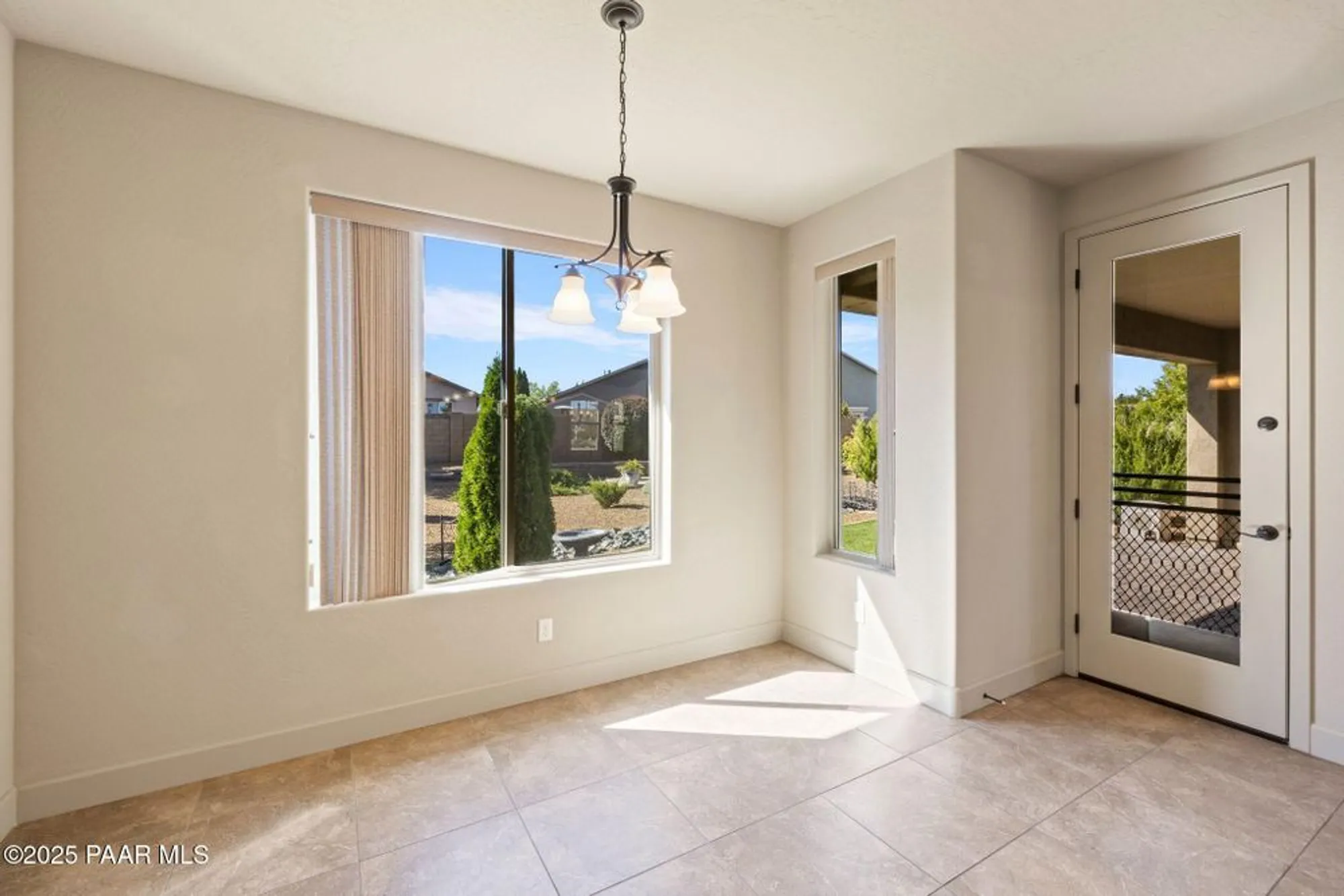 Property Slideshow image 23 of 57 | 8293 n zephyr cir, Prescott Valley, AZ, 86315