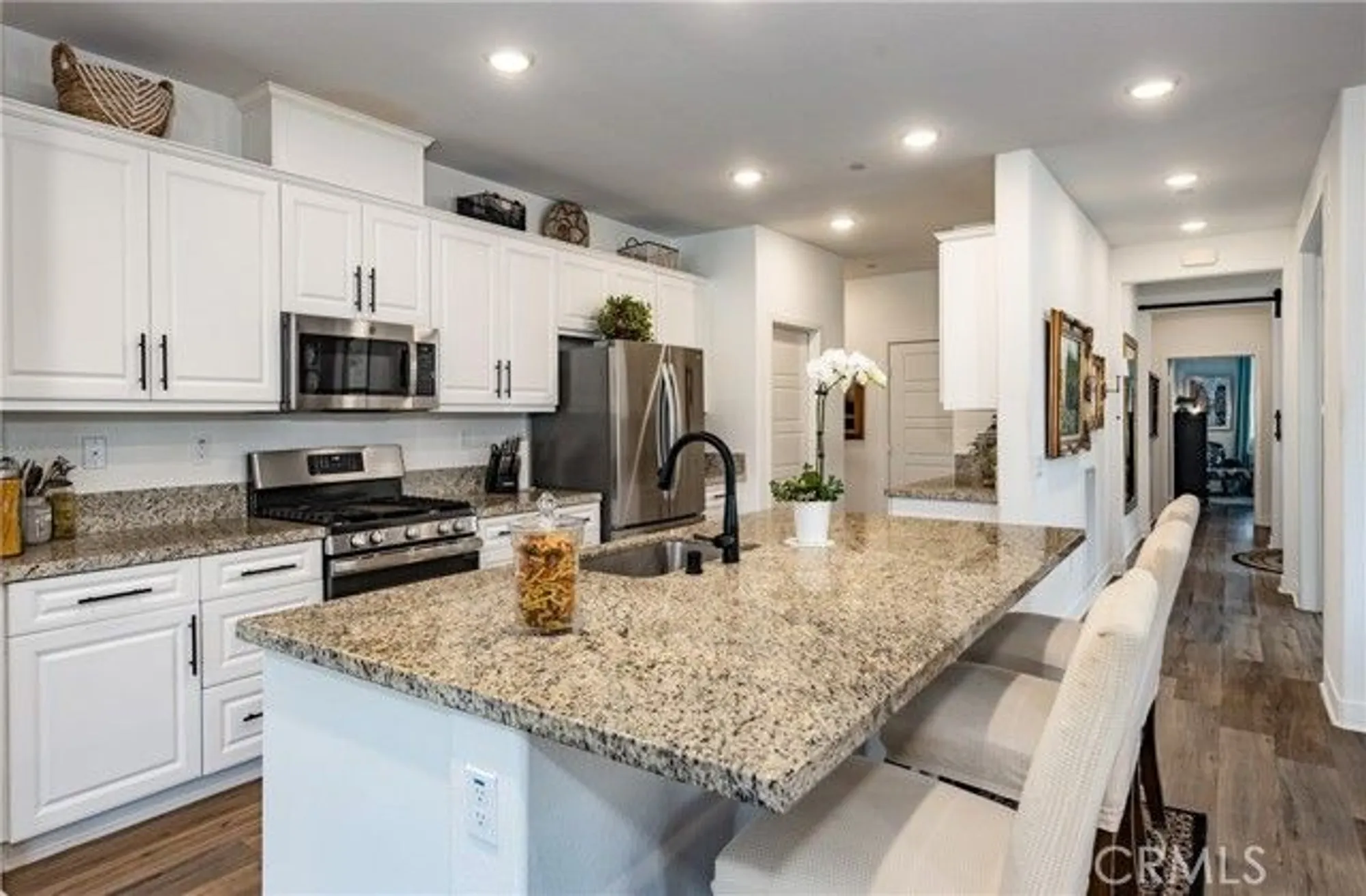 Property Slideshow image 15 of 44 | 1529 newland dr, Beaumont, CA, 92223