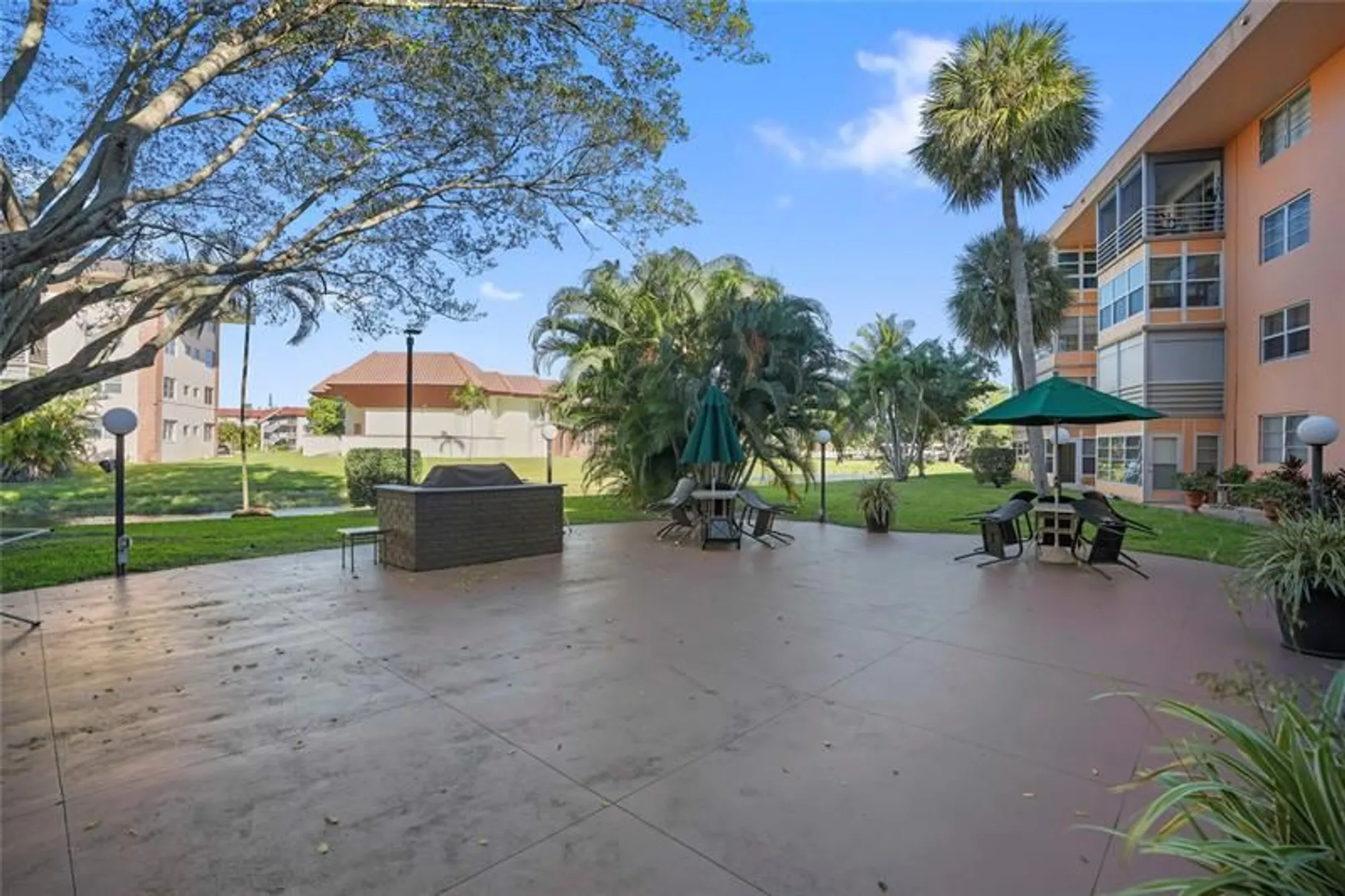 Property Slideshow image 22 of 43 | 3001 nw 46th ave 404, Lauderdale Lakes, FL, 33313