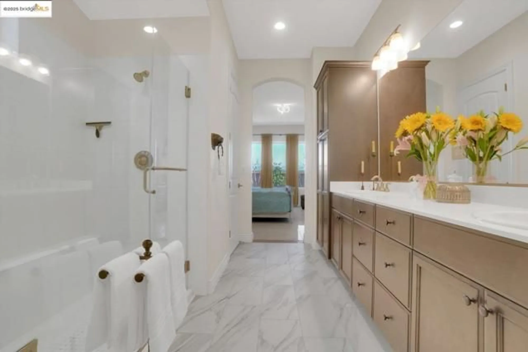 Property Slideshow image 26 of 57 | 1577 chianti ln, Brentwood, CA, 94513