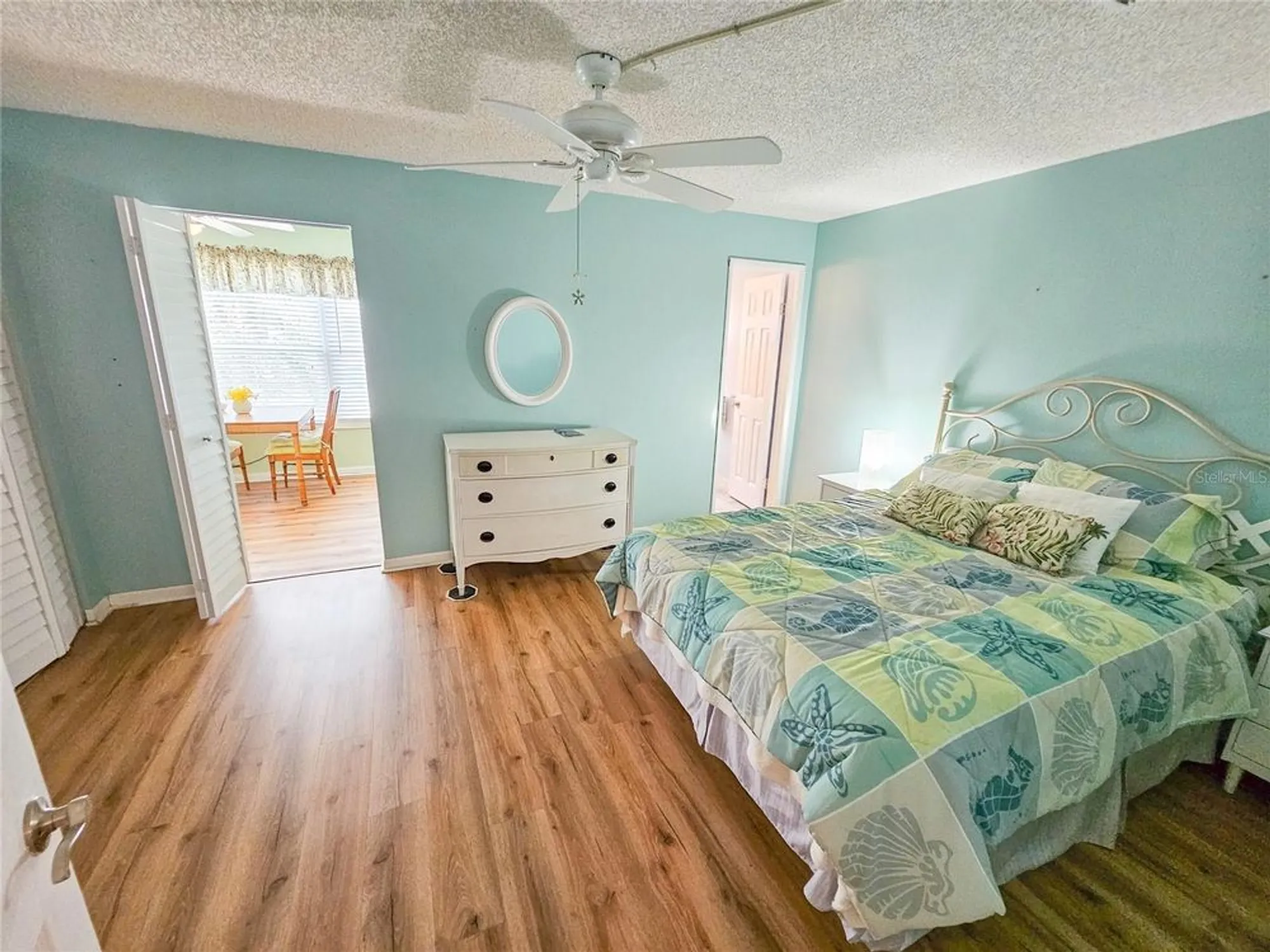 Property Slideshow image 13 of 35 | 2960 59th st 311, Gulfport, FL, 33707