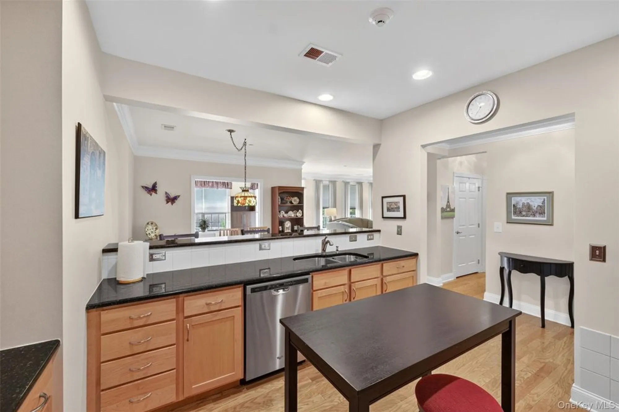 Property Slideshow image 9 of 40 | 736 regency dr, Fishkill, NY, 12524