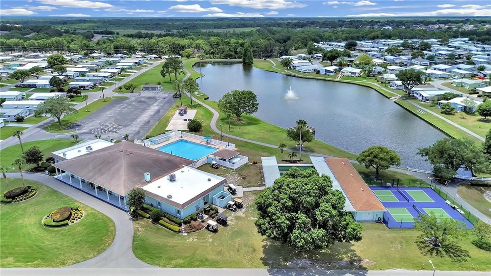 Property Slideshow image 34 of 40 | 5038 foxwood blvd, Lakeland, FL, 33810