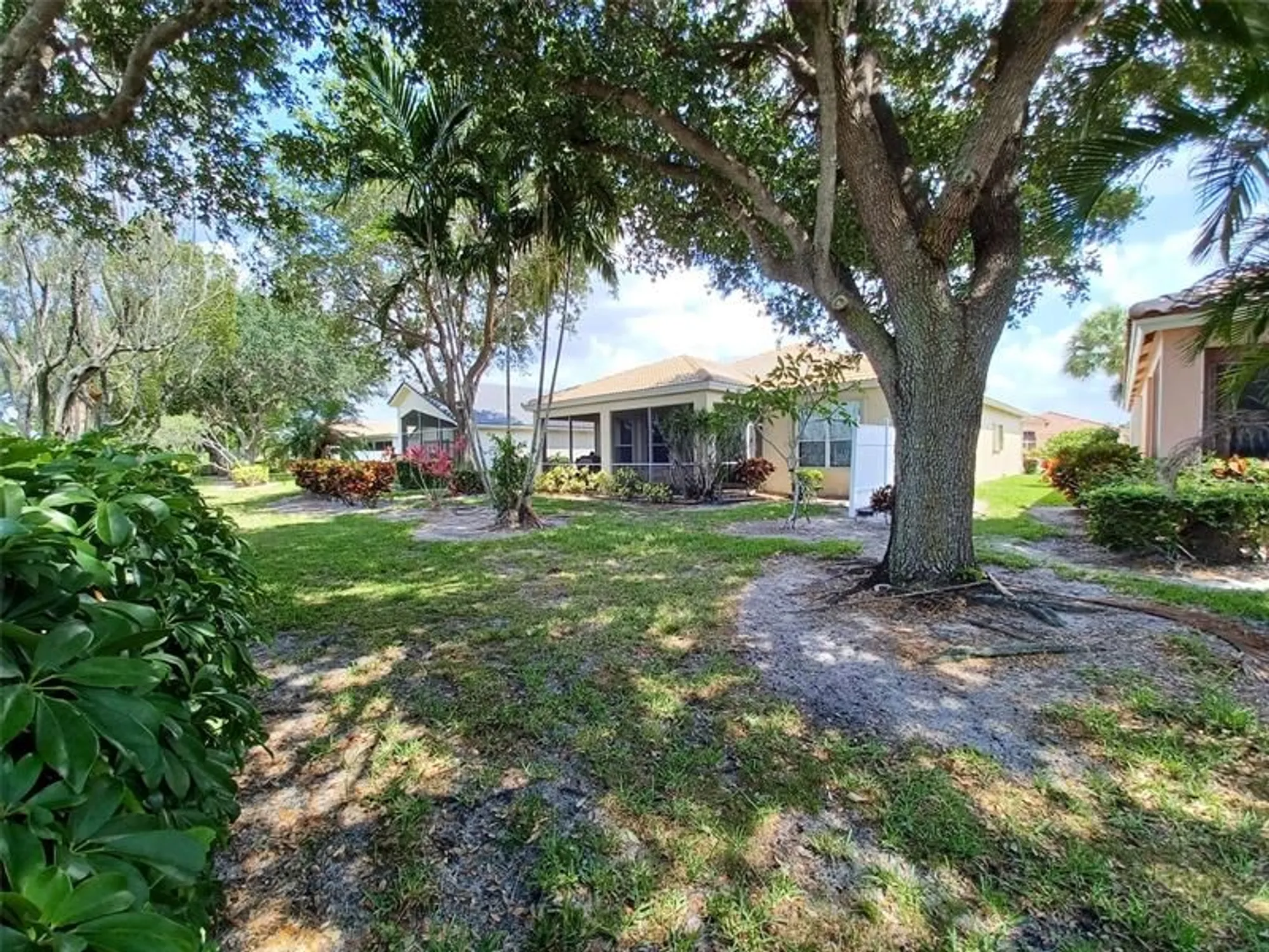 Property Slideshow image 31 of 65 | 12752 coral lakes dr, Boynton Beach, FL, 33437