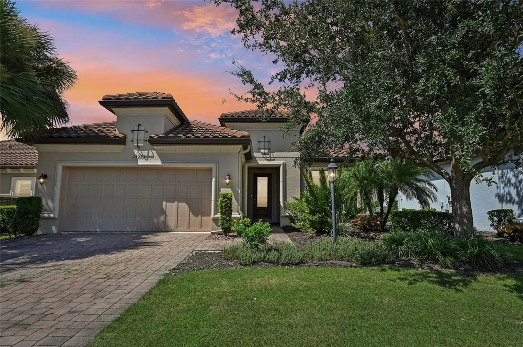 Property Slideshow image 1 of 48 | 13223 palermo dr, Bradenton, FL, 34211