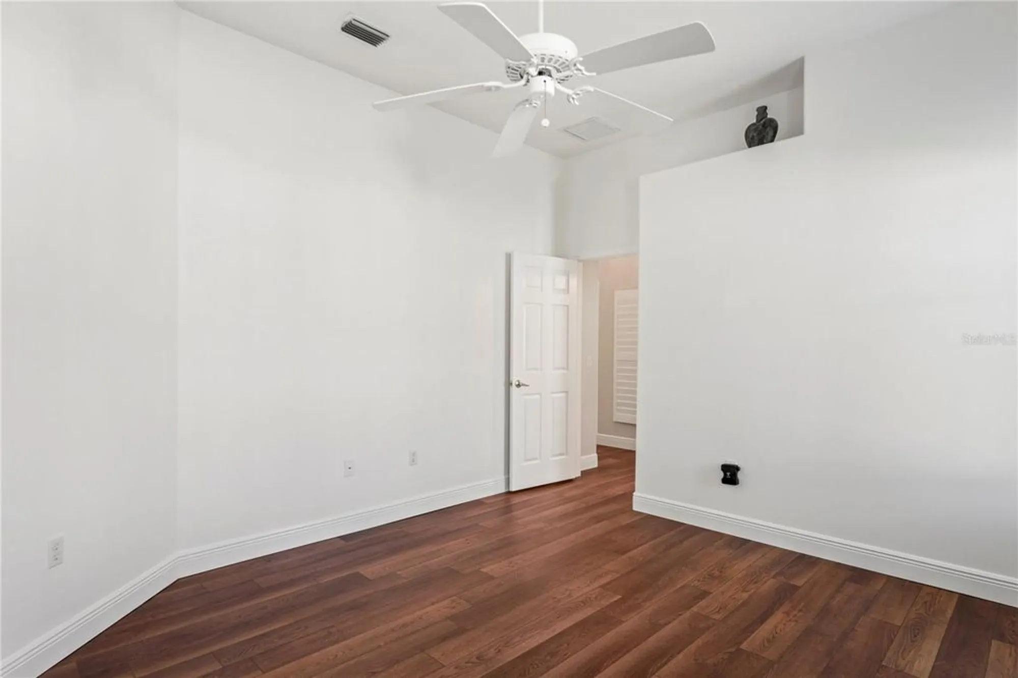 Property Slideshow image 40 of 97 | 9219 grand cypress dr, Weeki Wachee, FL, 34613