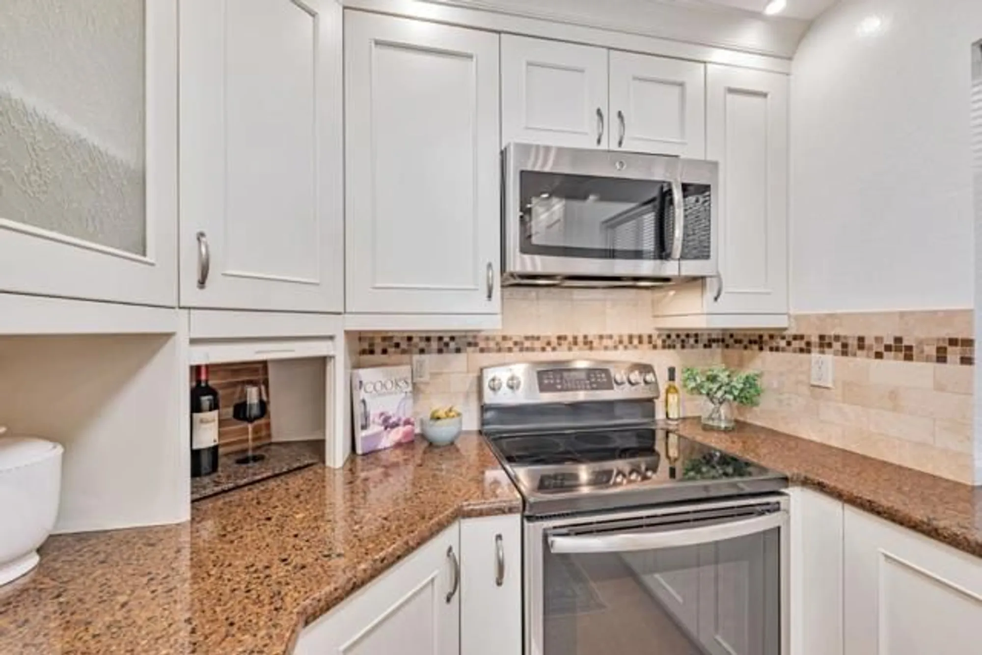 Property Slideshow image 7 of 35 | 443 alberto way b121, Los Gatos, CA, 95032