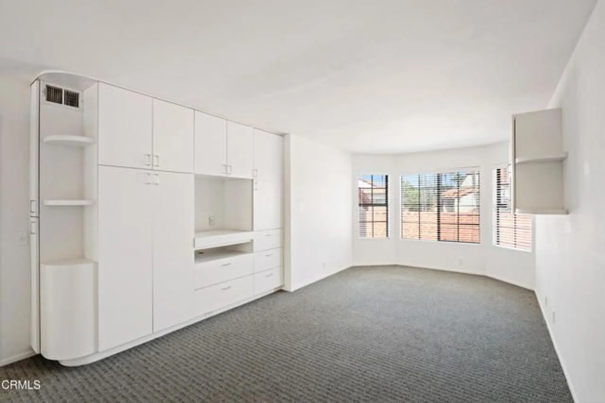 Property Slideshow image 19 of 40 | 4476 antigua way, Oxnard, CA, 93035