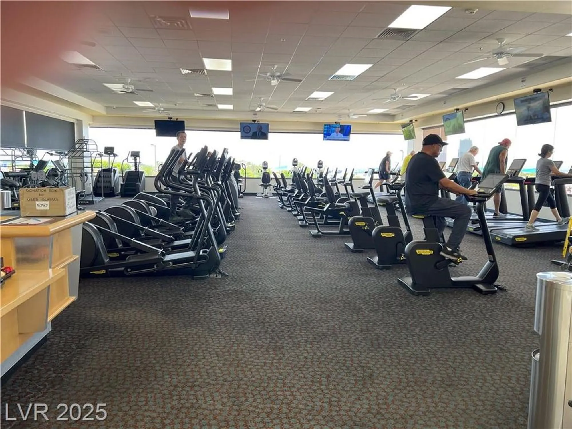 Property Slideshow image 30 of 35 | 2563 collinsville dr, Henderson, NV, 89052